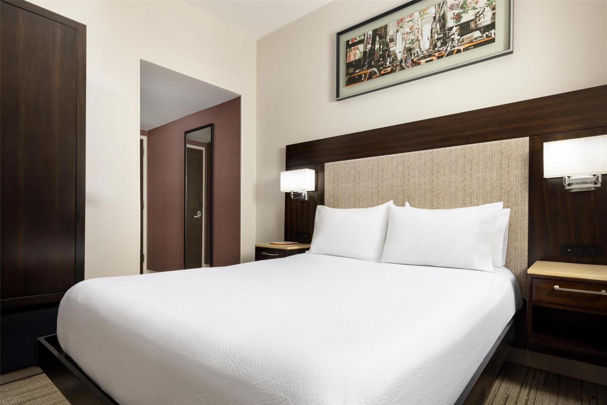 Queen Room City View