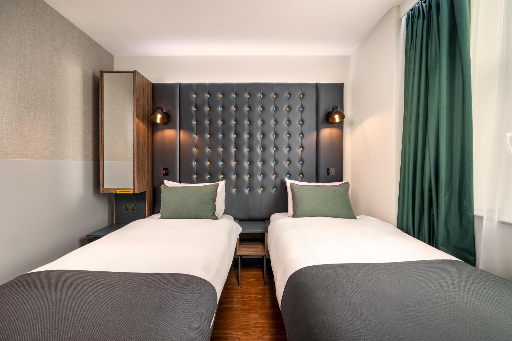 Cosy Twin Room Window