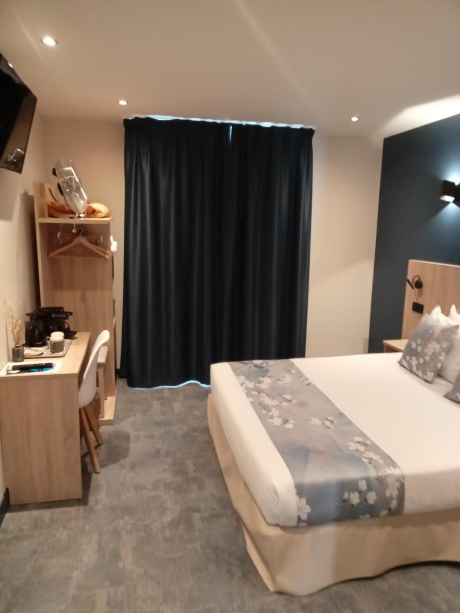 Two Adjoining rooms Superior Standard