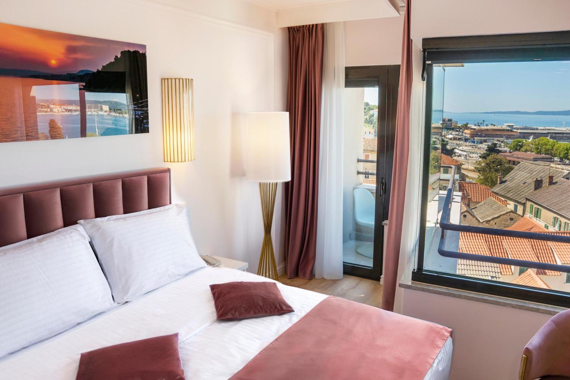 Standard Single Room Sea View