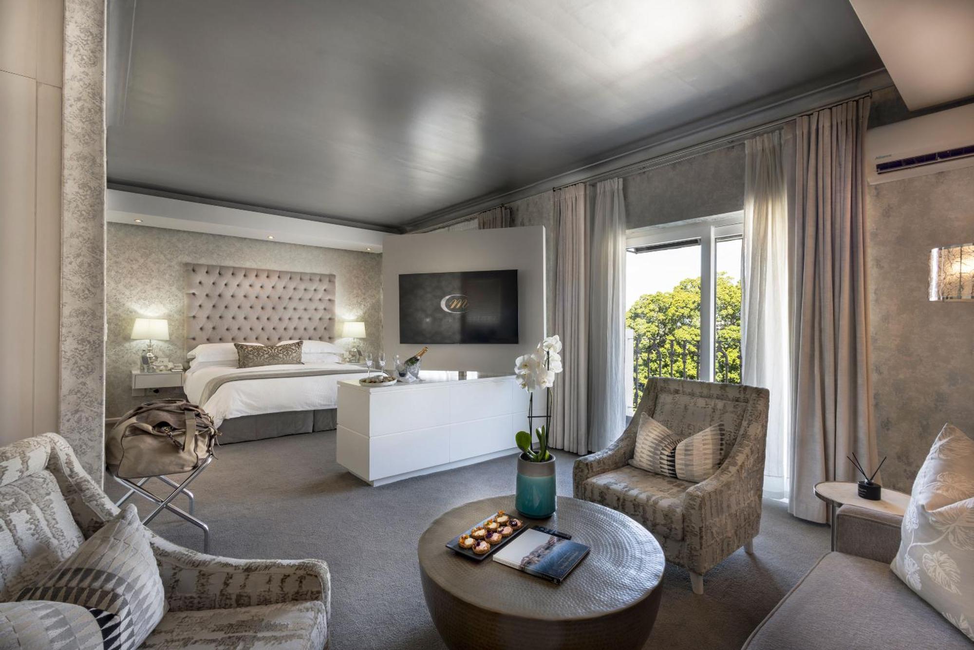 Suite Table Mountain View