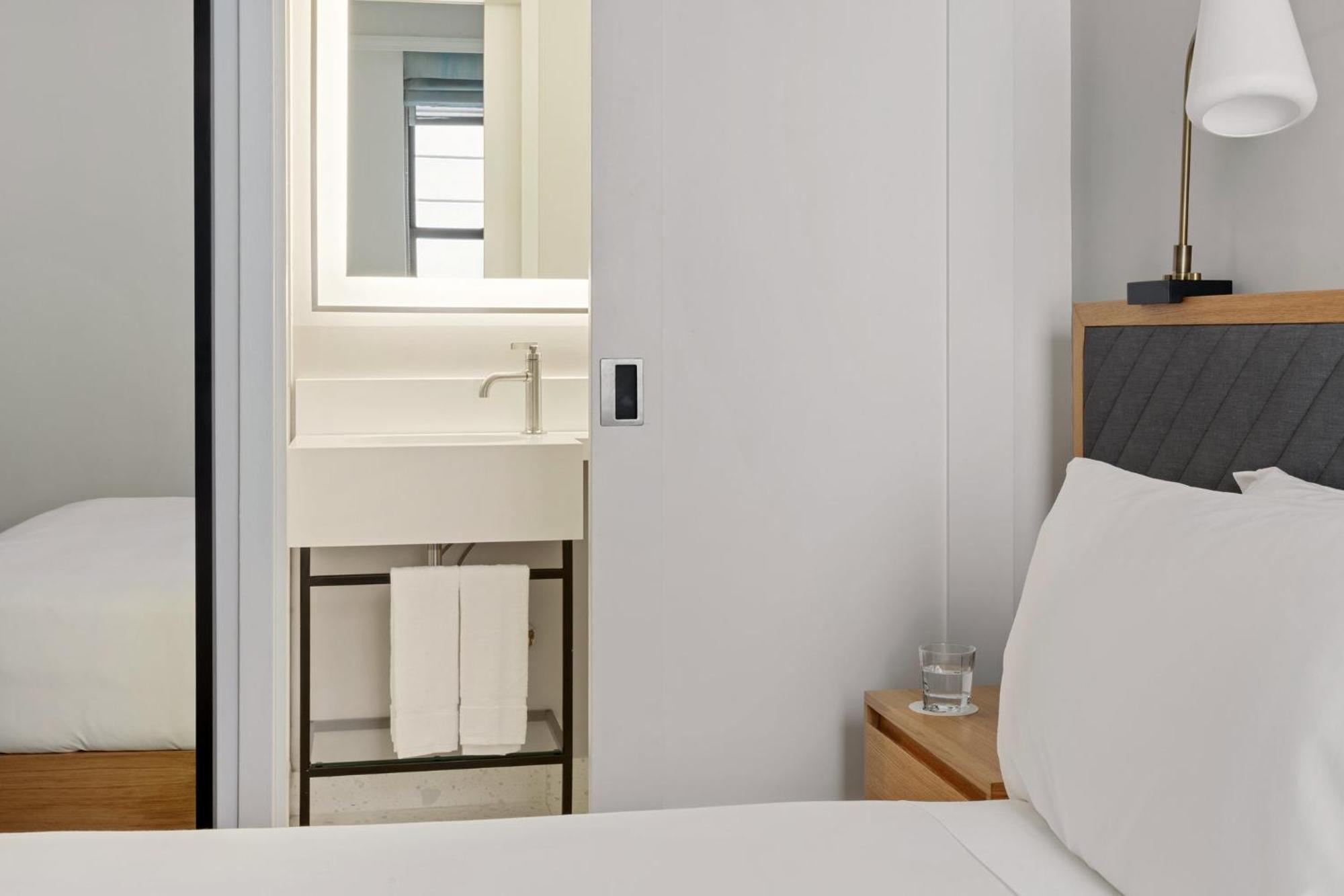Newly Renovated One-Room Suite