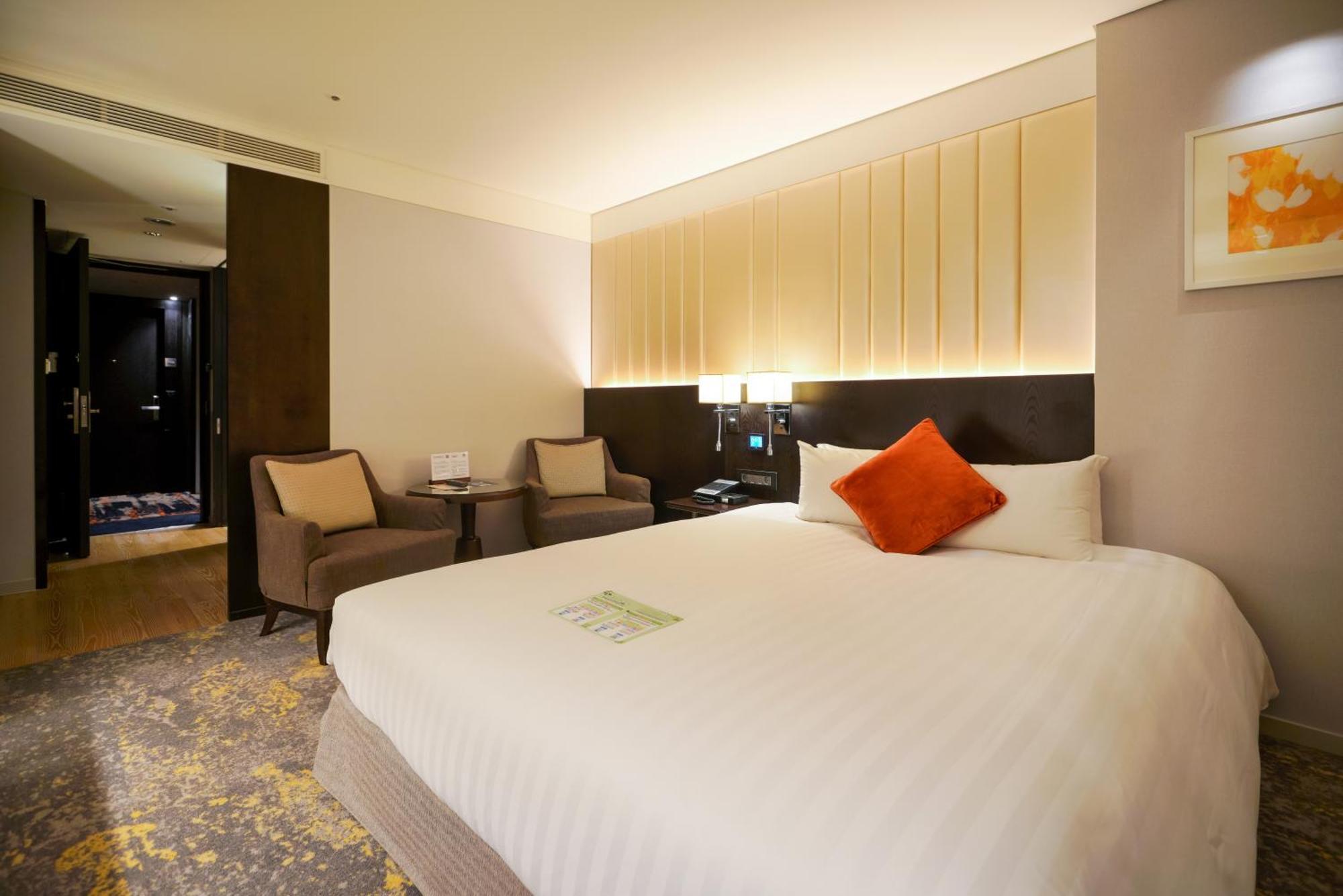 Standard Double Room High Floor17F 19F