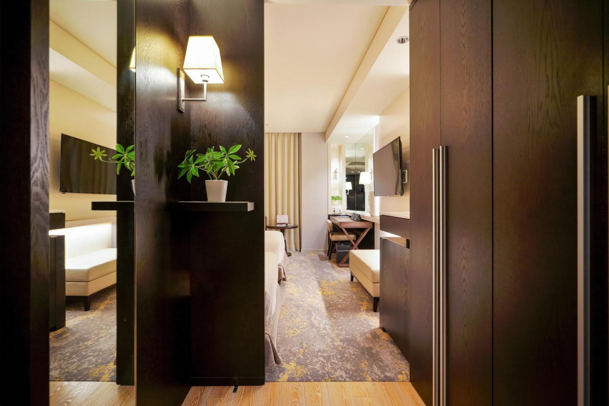 Standard Twin Room High Floor17F 19F