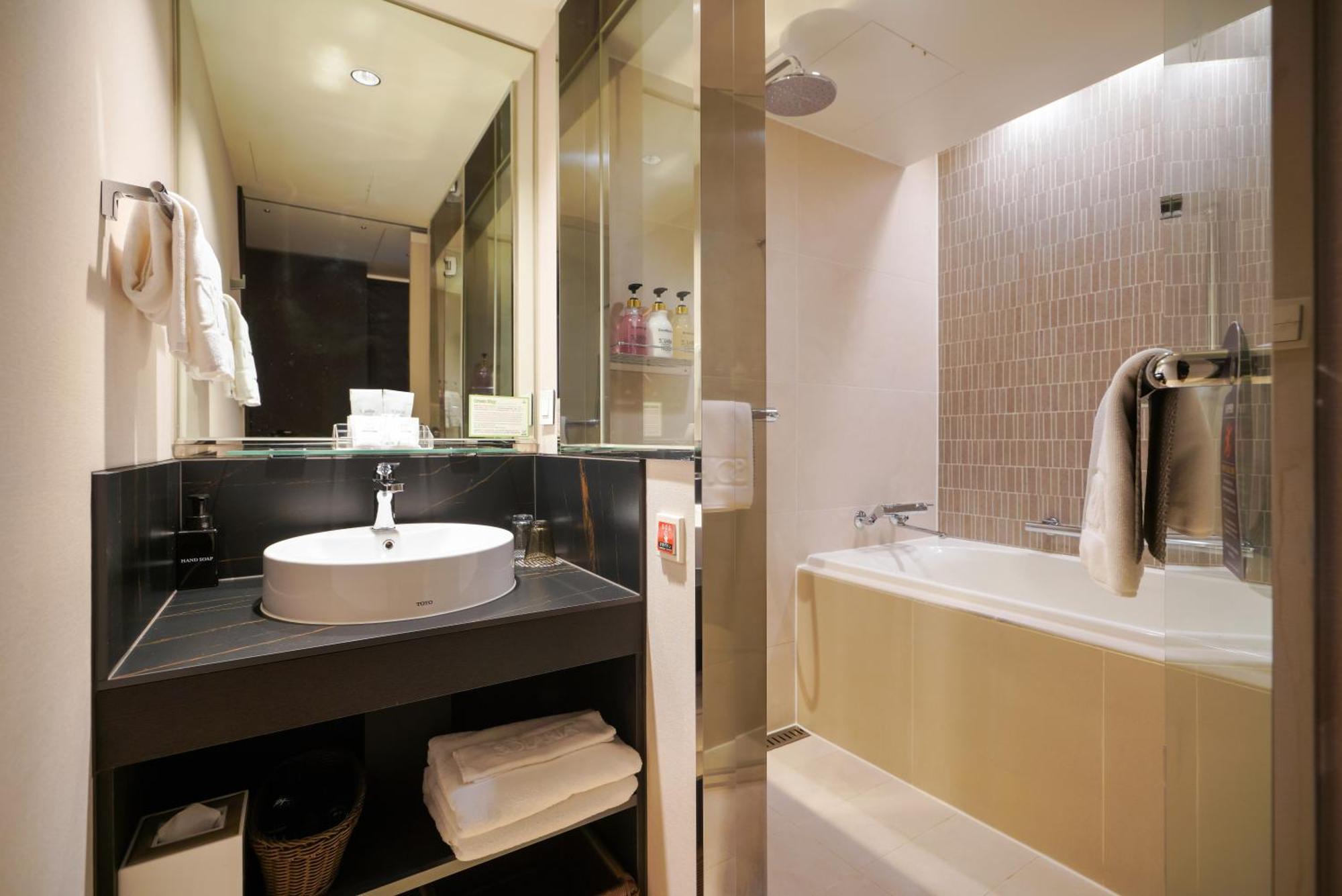 Standard Twin Room High Floor17F 19F