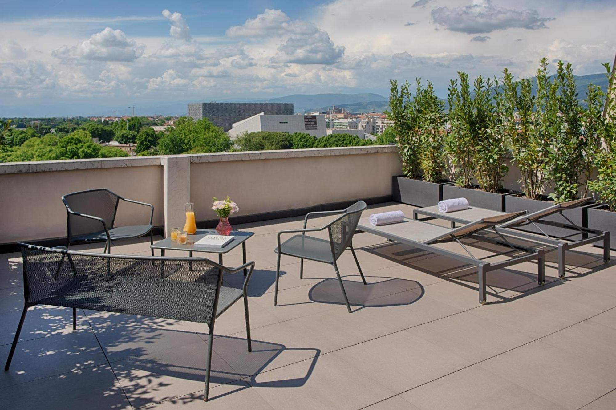 Junior Suite View Terrace
