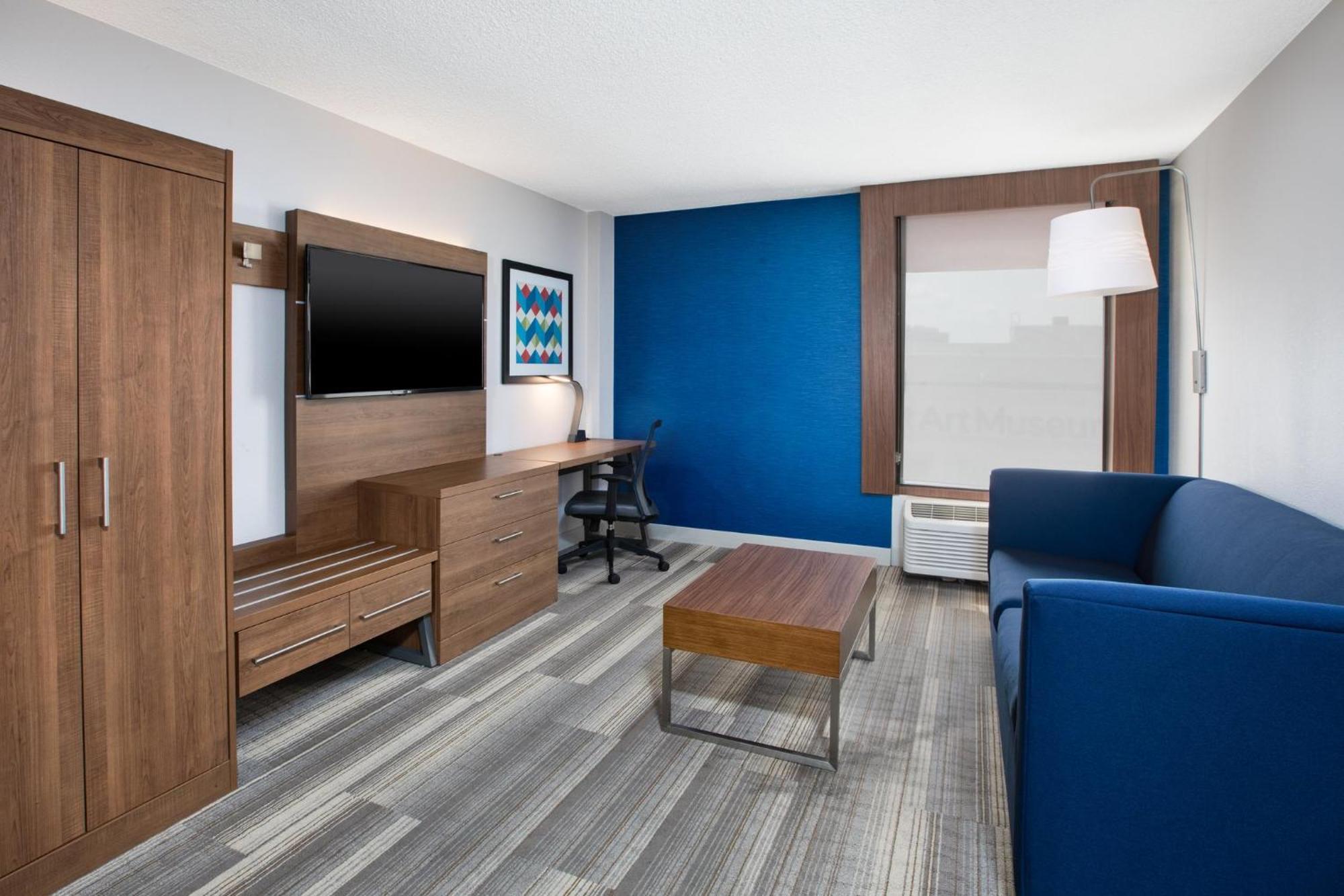 One-Bedroom Suite Two Double Beds