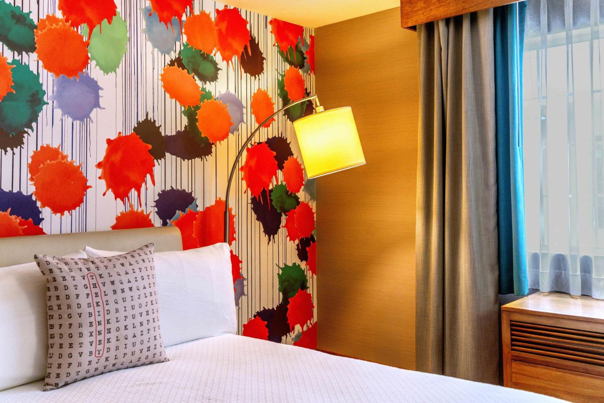Queen Room Two Queen Beds City View