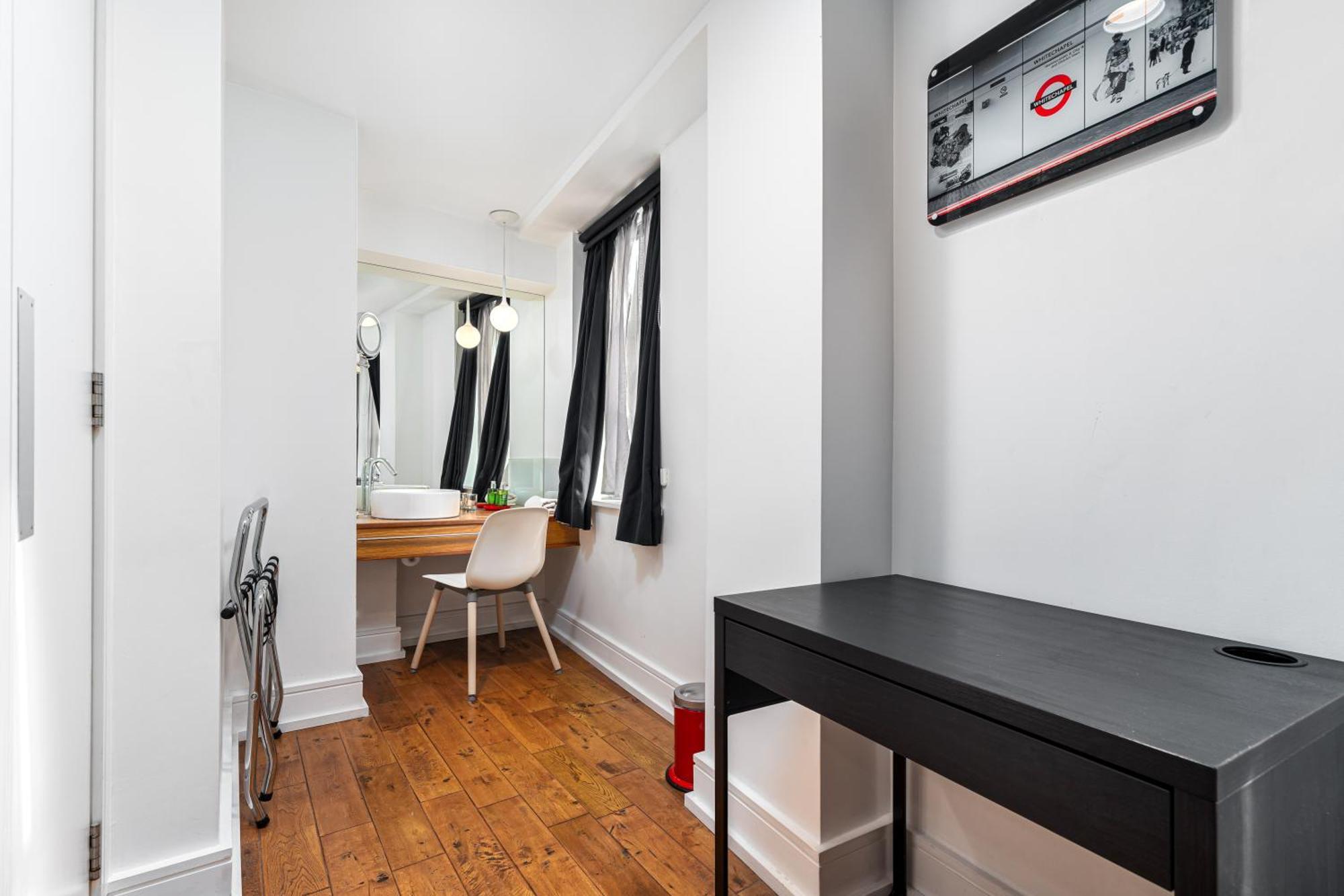 Classic Triple Room