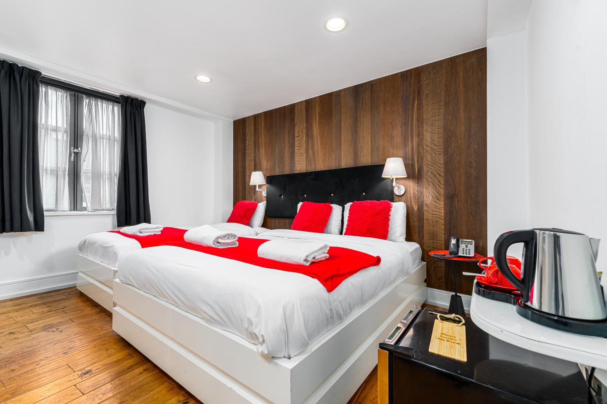 Classic Triple Room