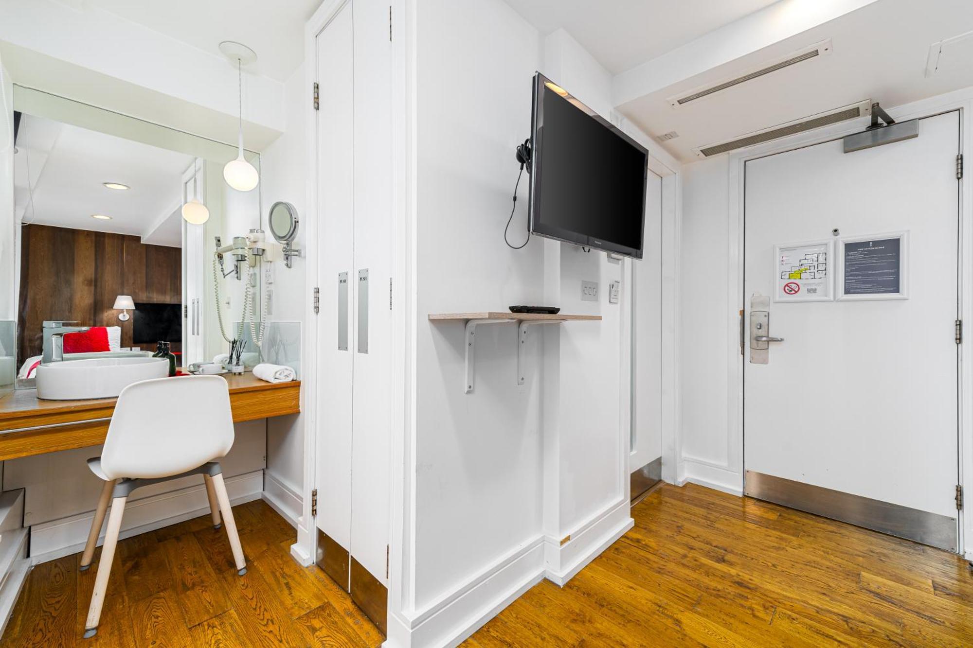 Classic Triple Room