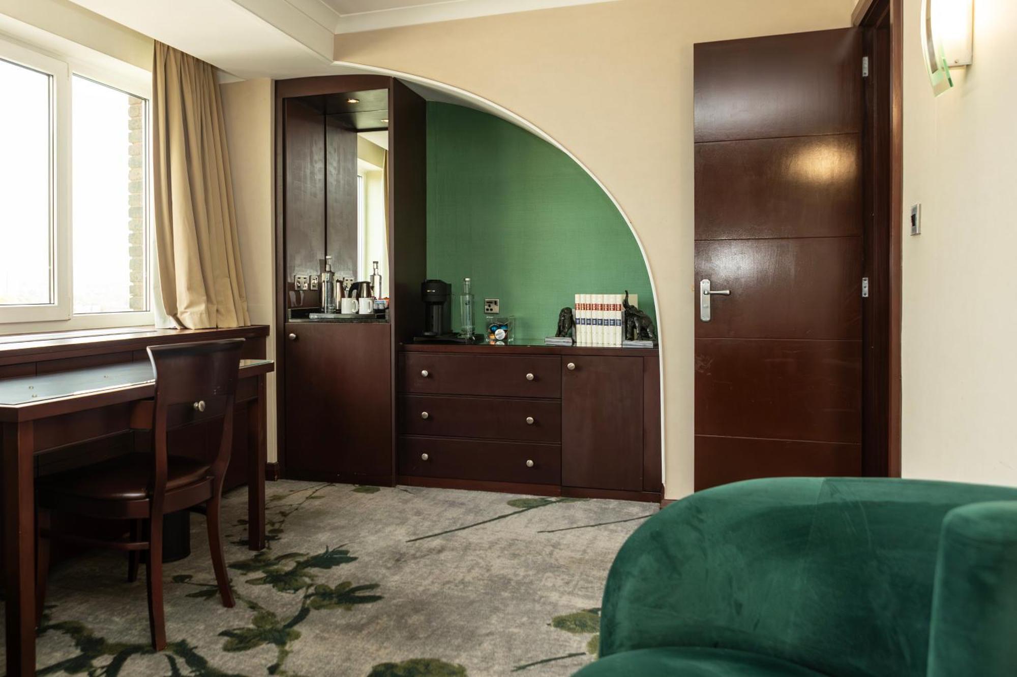 – Suite over 2 plan