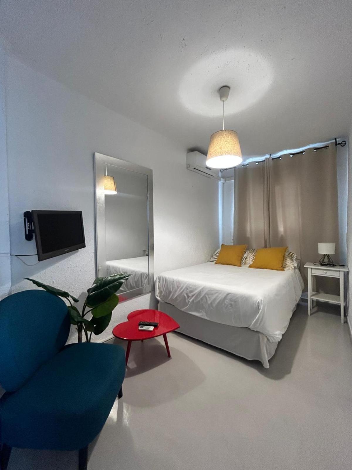 Double or Twin Interior Room