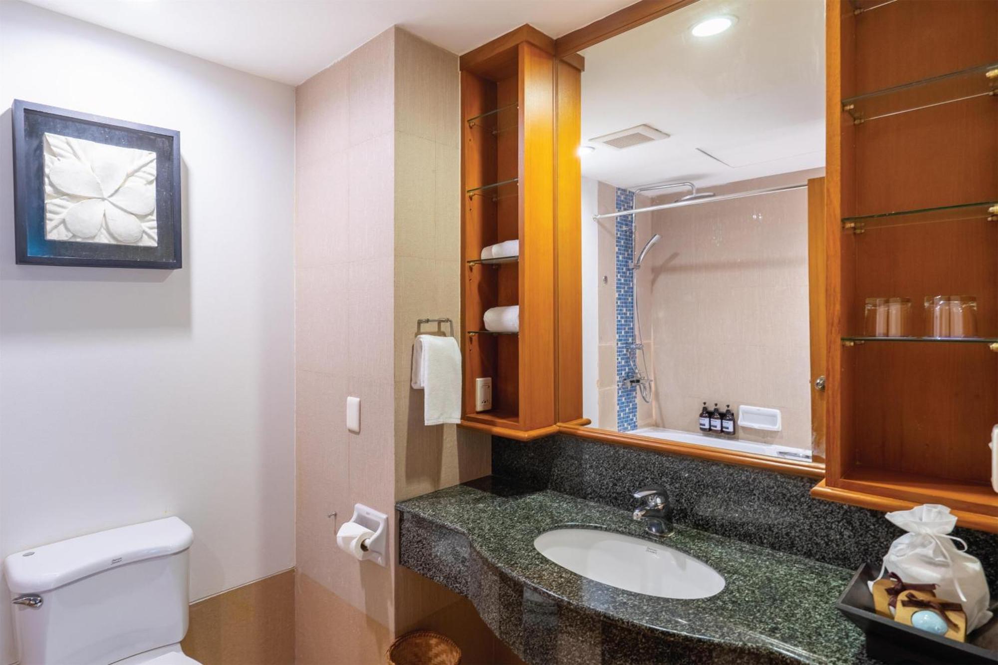Premier Golf View Two Bedroom Suite Size 113 sqm