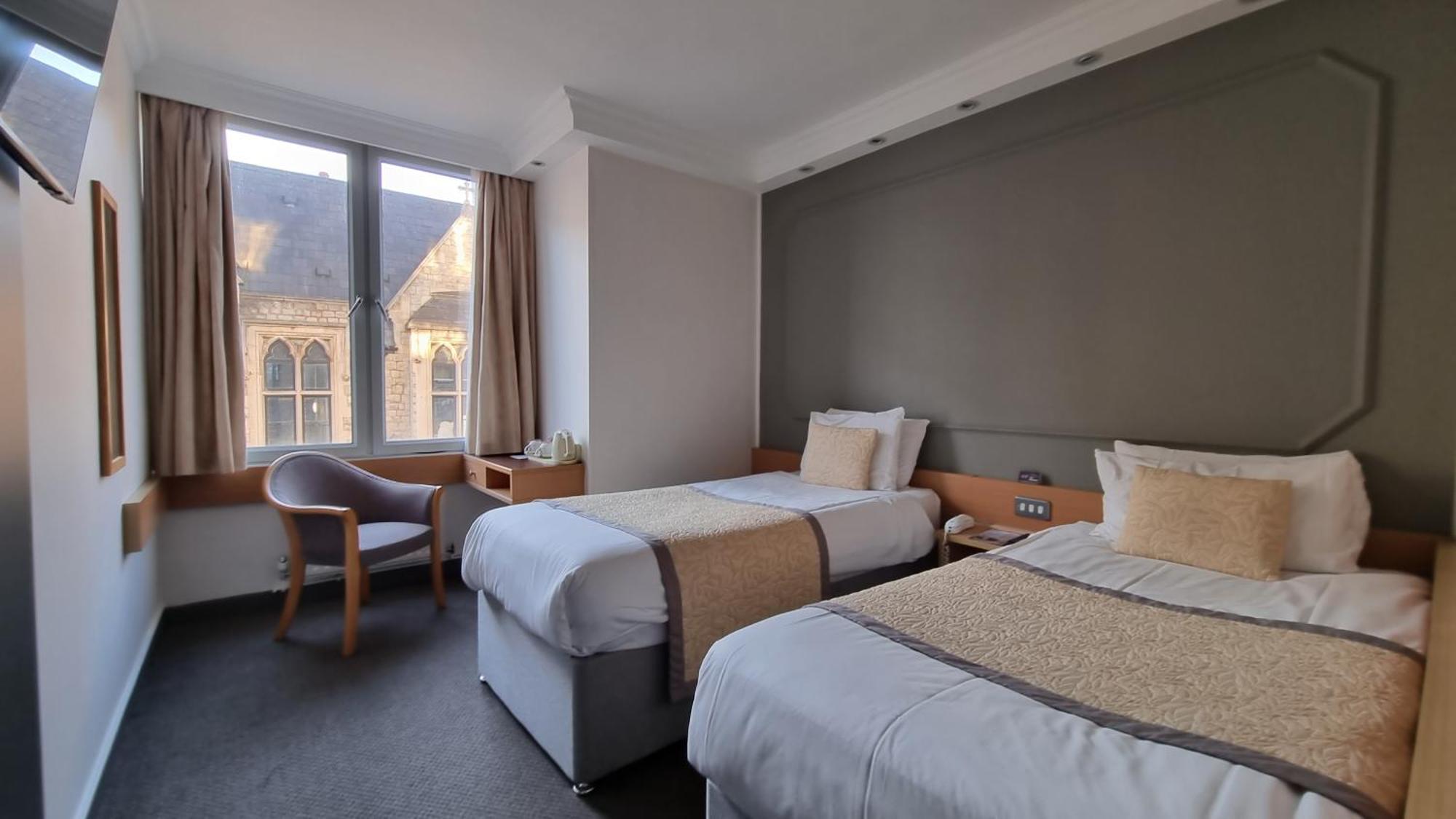 Superior Twin Room