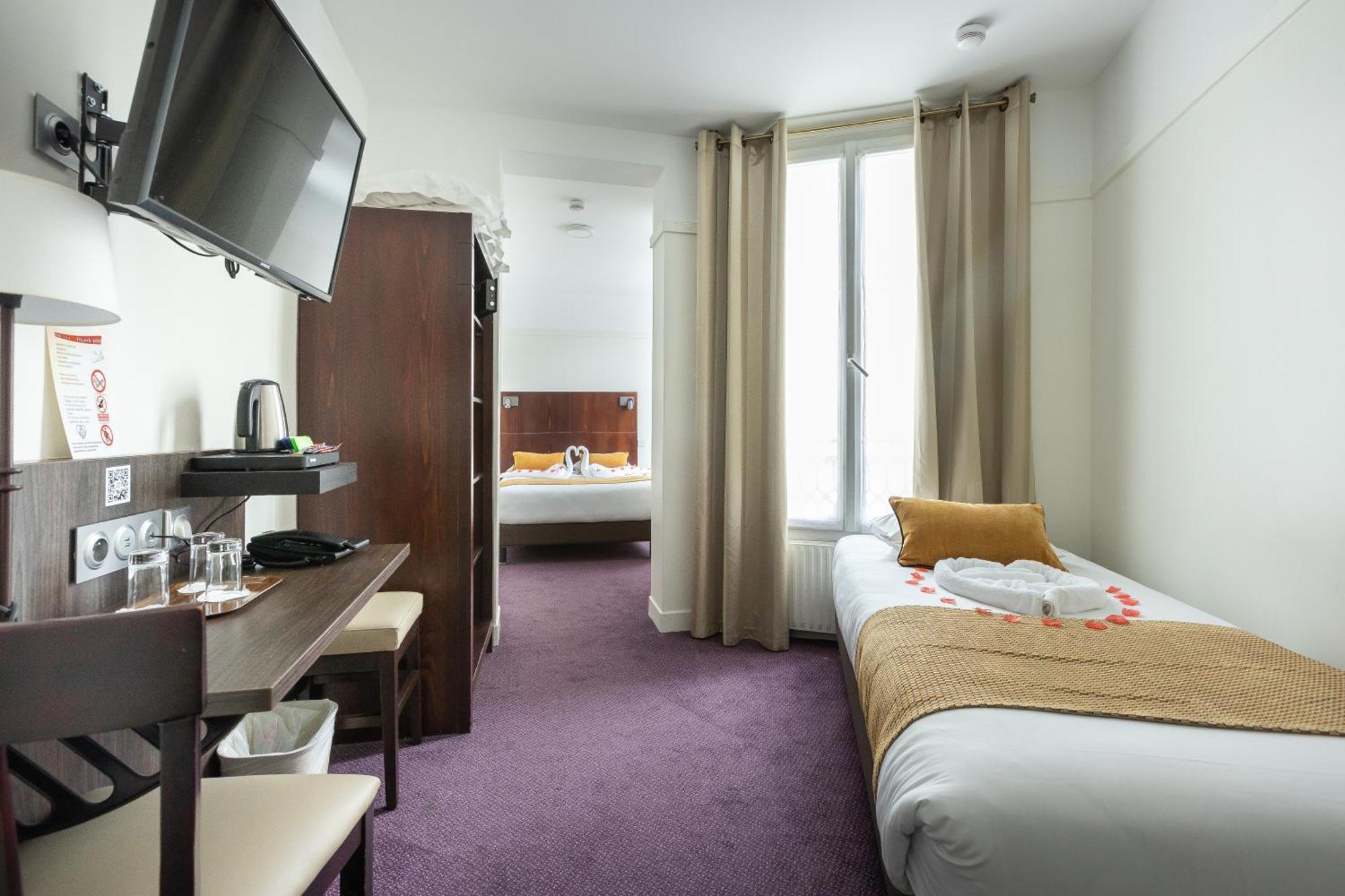 Comfort Triple Room