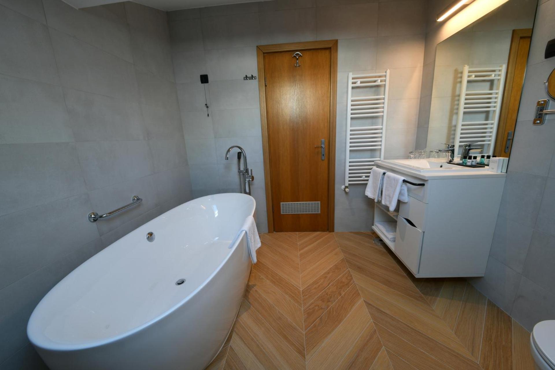Two-Bedroom Apartment Terrace