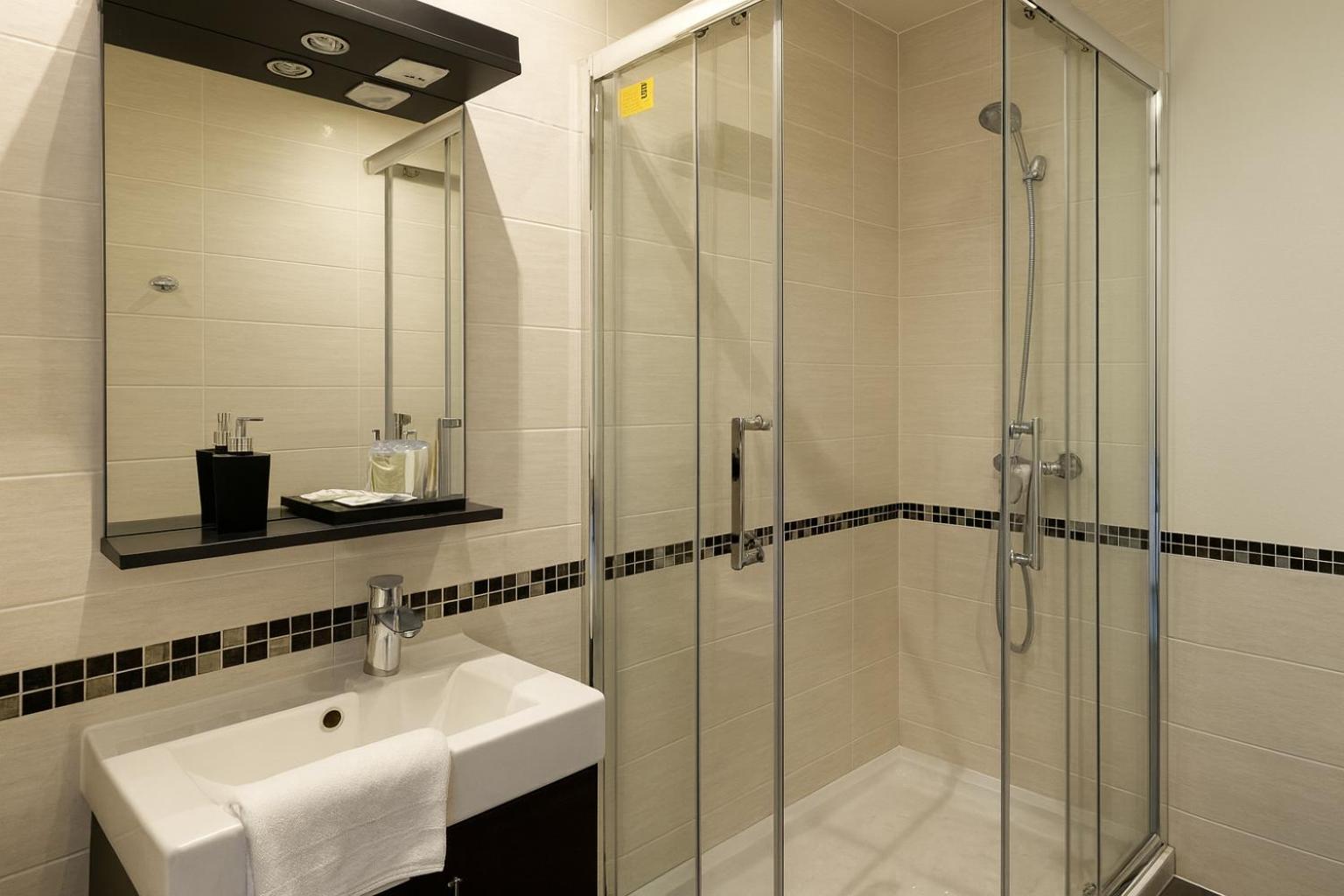 Family Suite Kitchenette