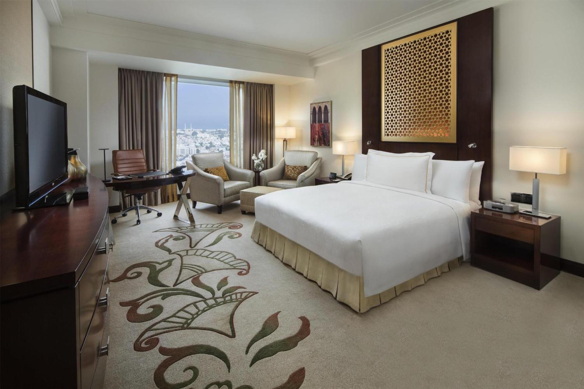 Deluxe King Room Skyline View,1697998641:JPEG