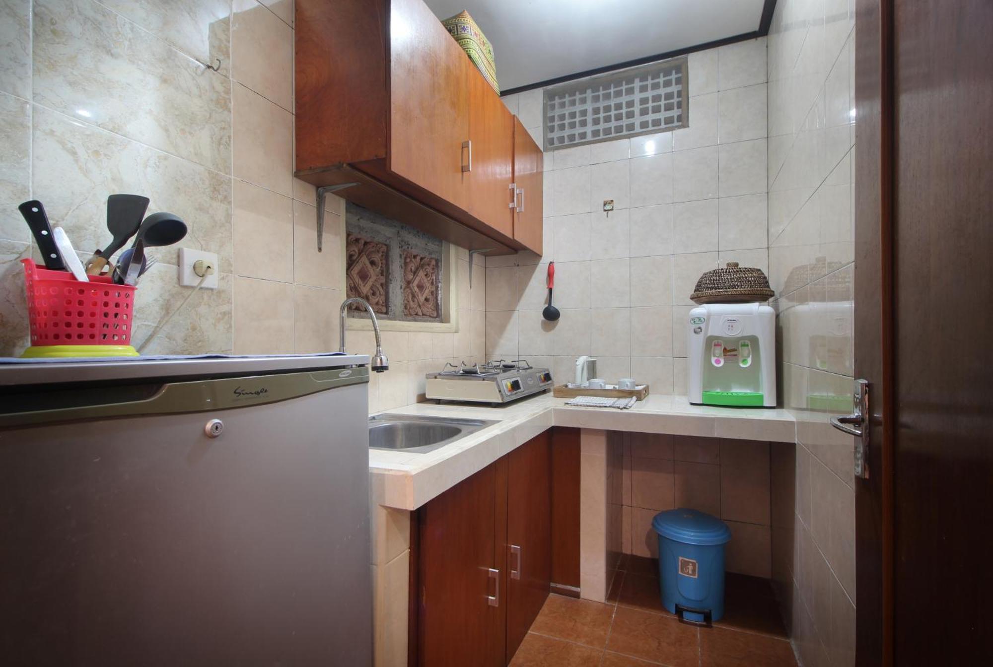 Standard Double Room Kitchenette