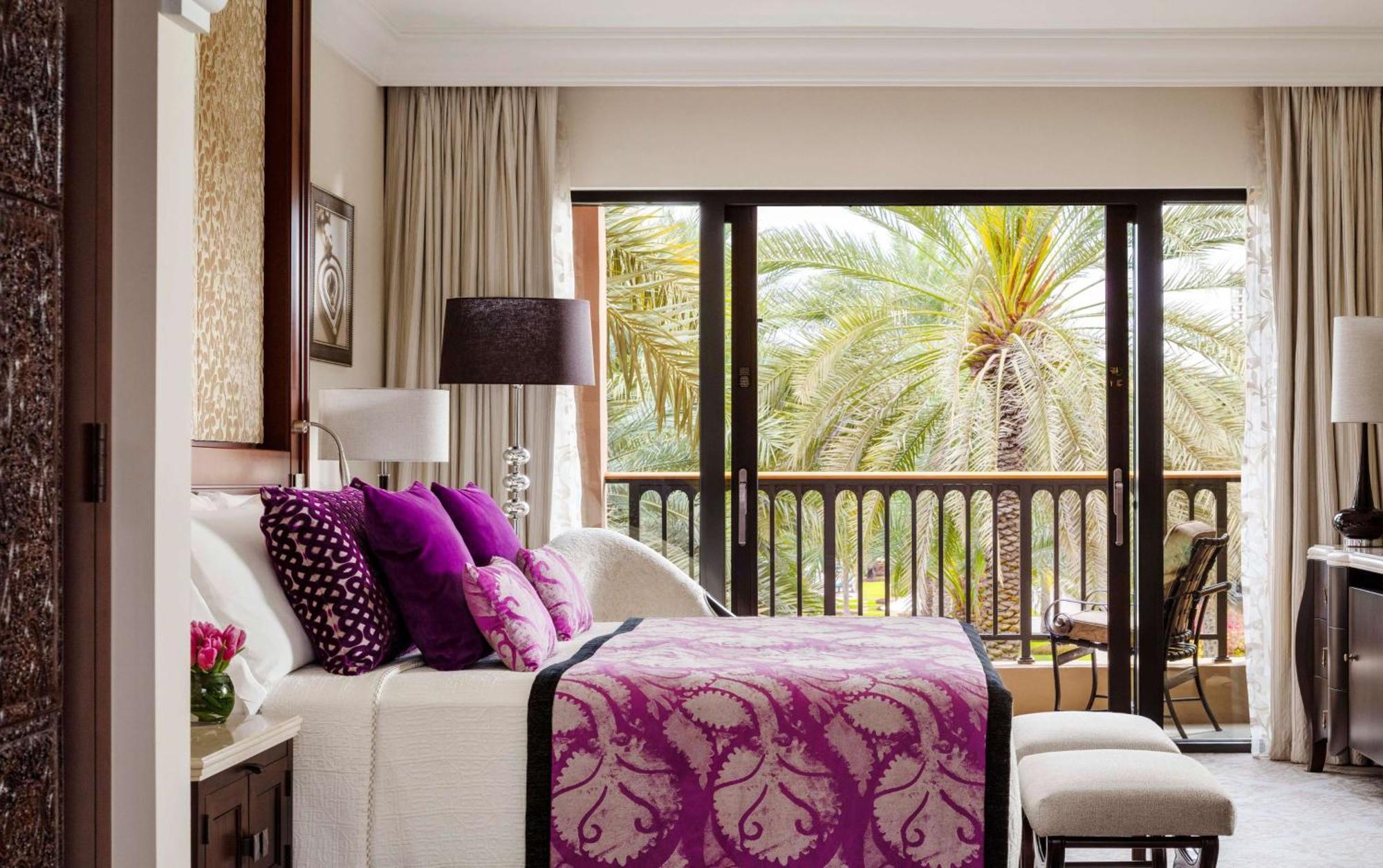 Palace Superior King Room UAE Resident UAE ID Mandatory includes Waterpark Access