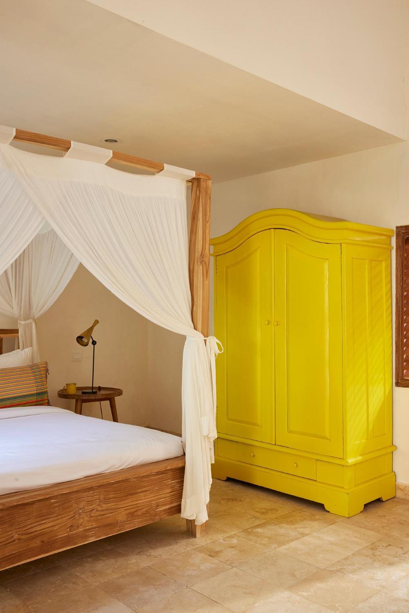 Deluxe Double Room Pool View