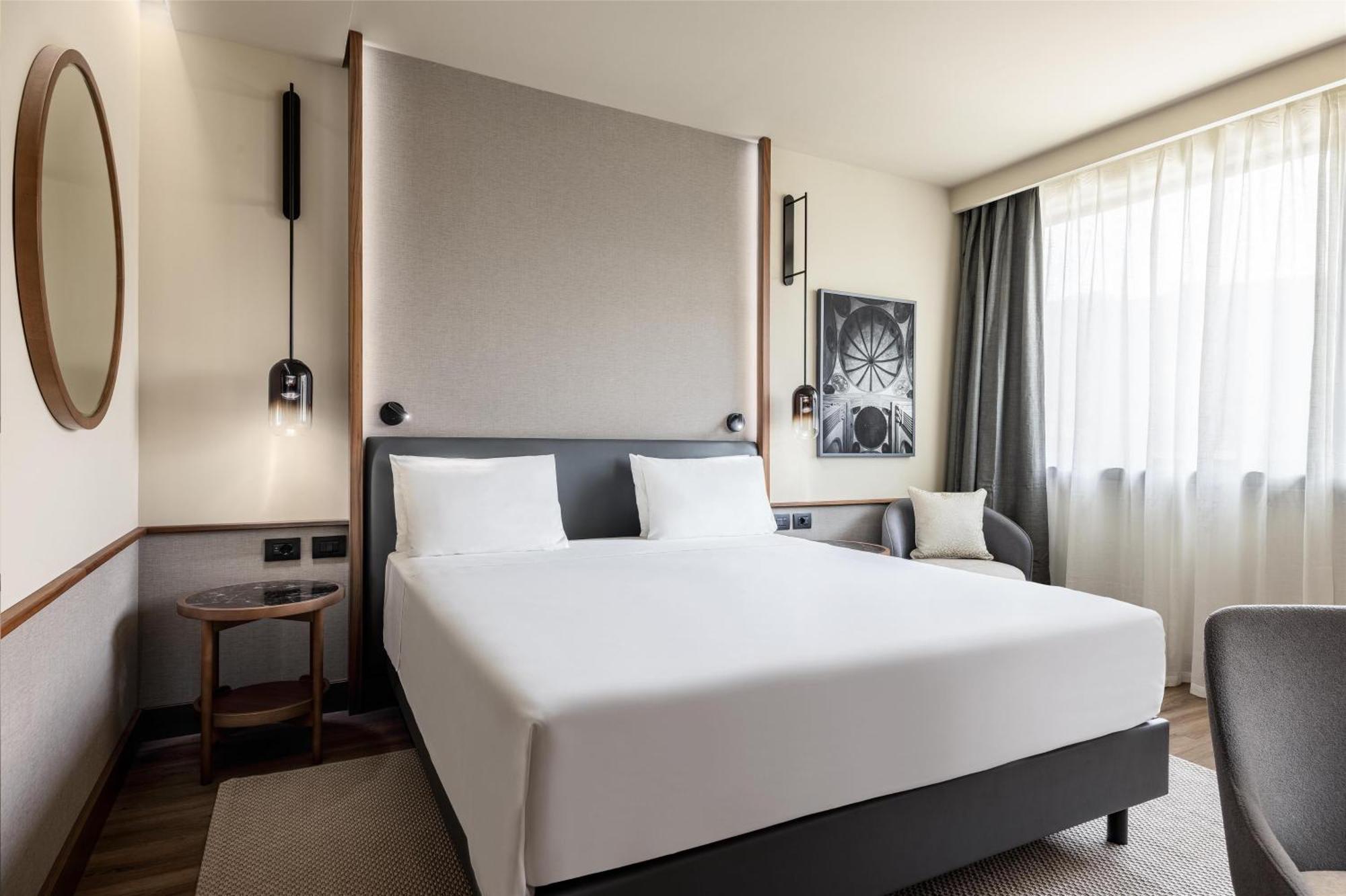 Standard Room,1700373015:JPEG