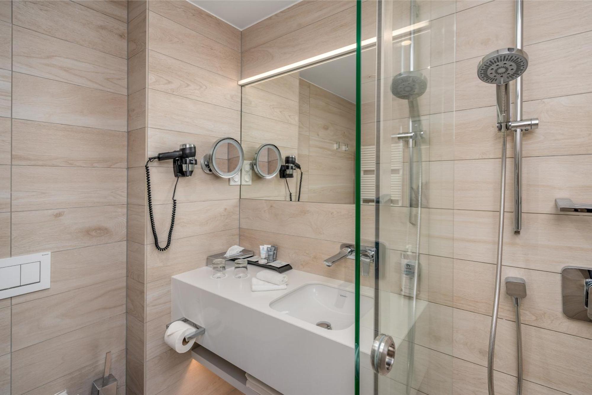 Junior Suite Wellness Fitness Access