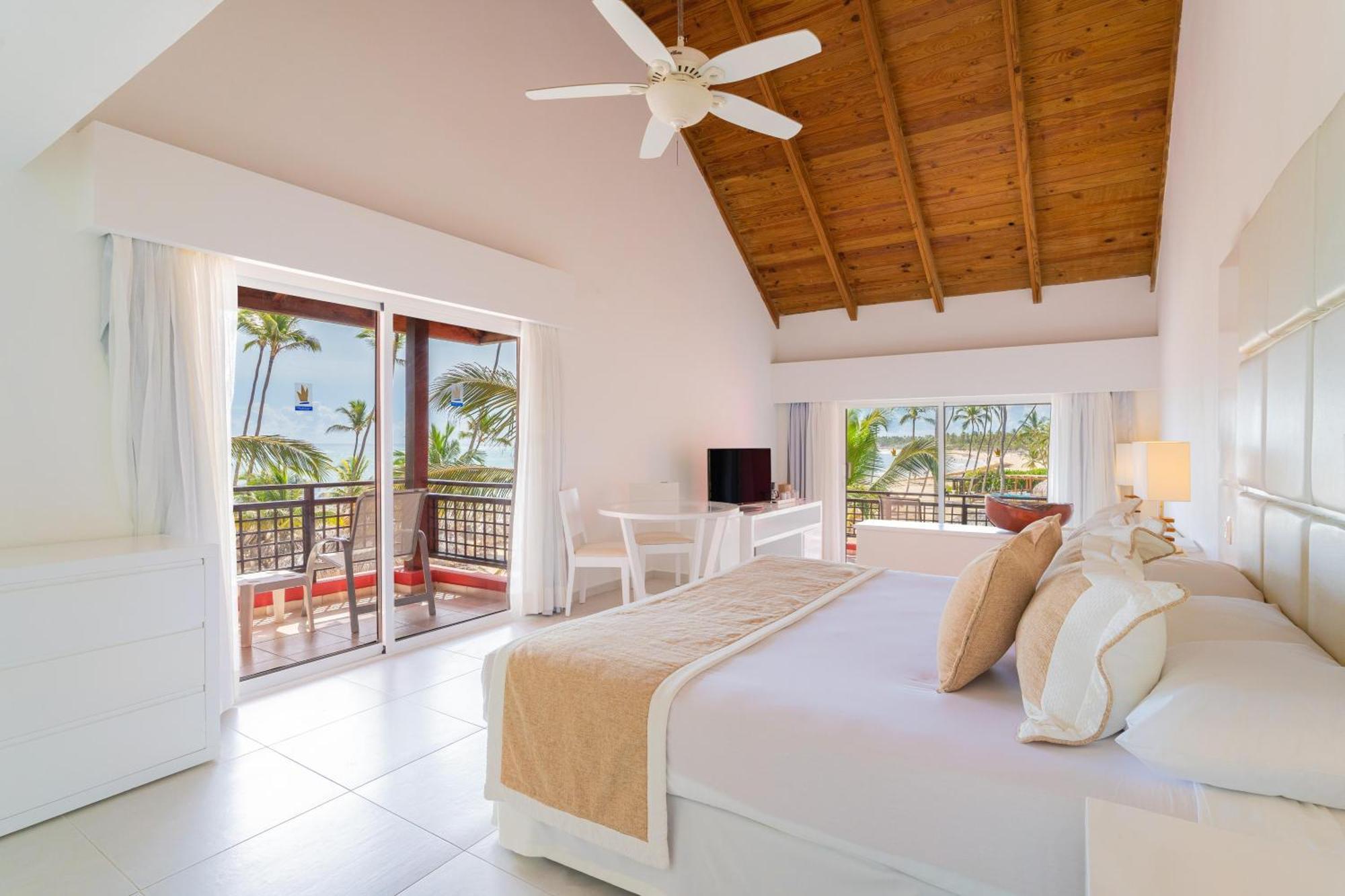 Honeymoon Suite