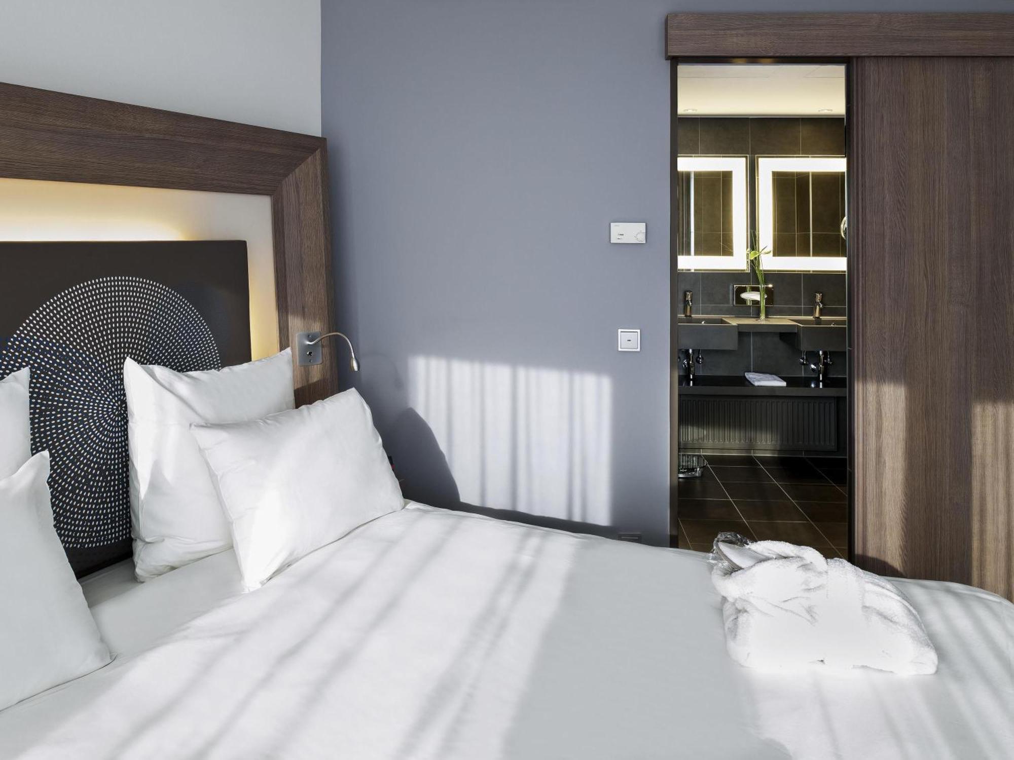 Suite with One Double Bed and Sofa Bed