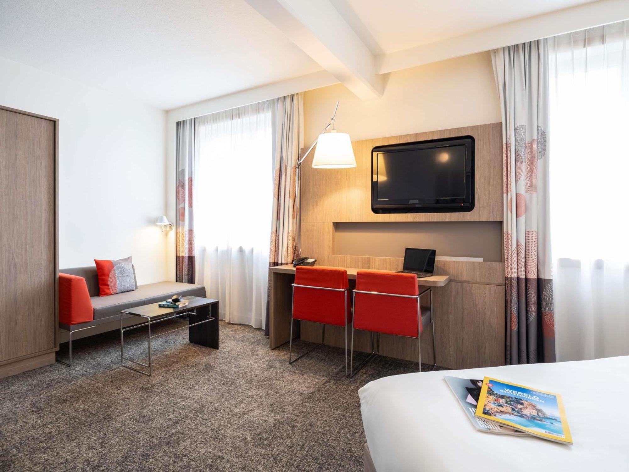 Standard Double Room - Mobility Accessible