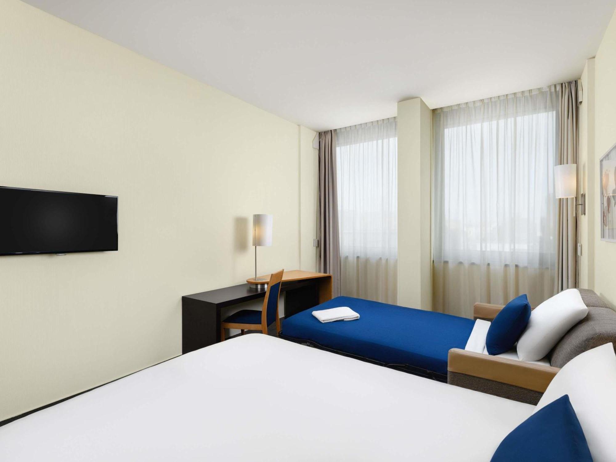 Superior Family  Double Room with Sofa Bed,1704837428:JPEG