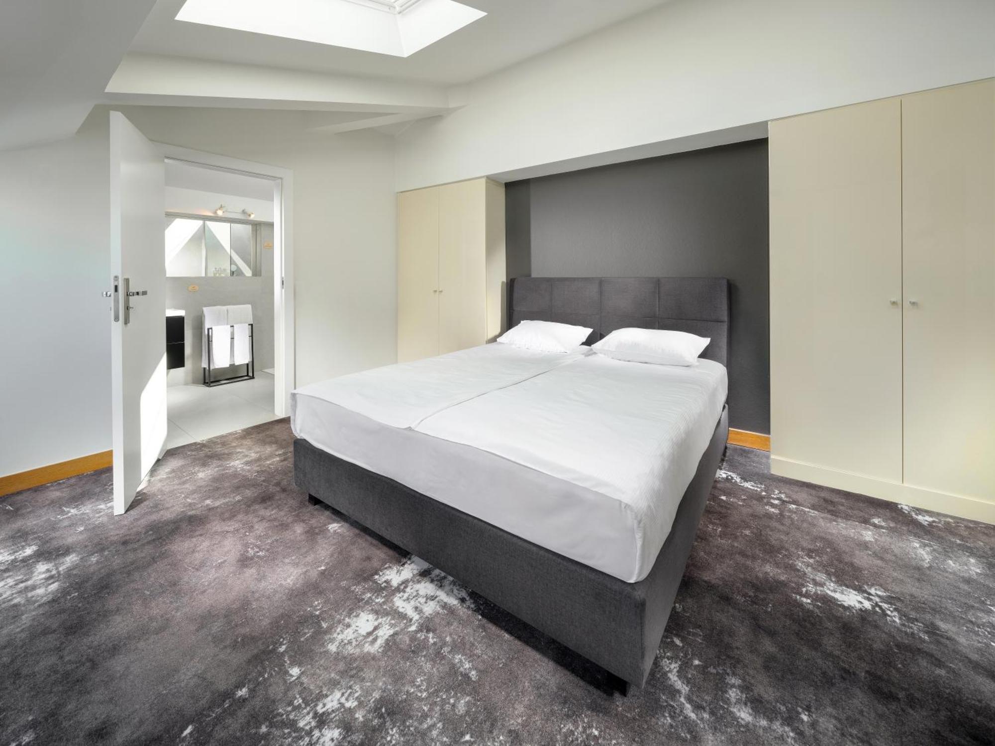 Exceptional Suite