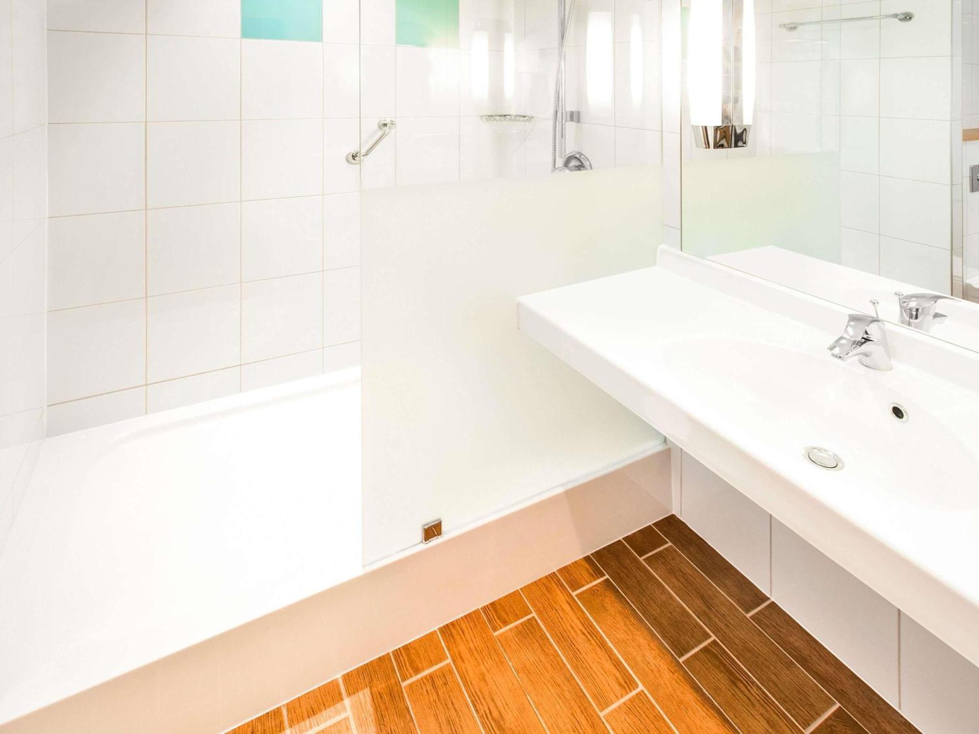Dubbelrum Standard med soffa