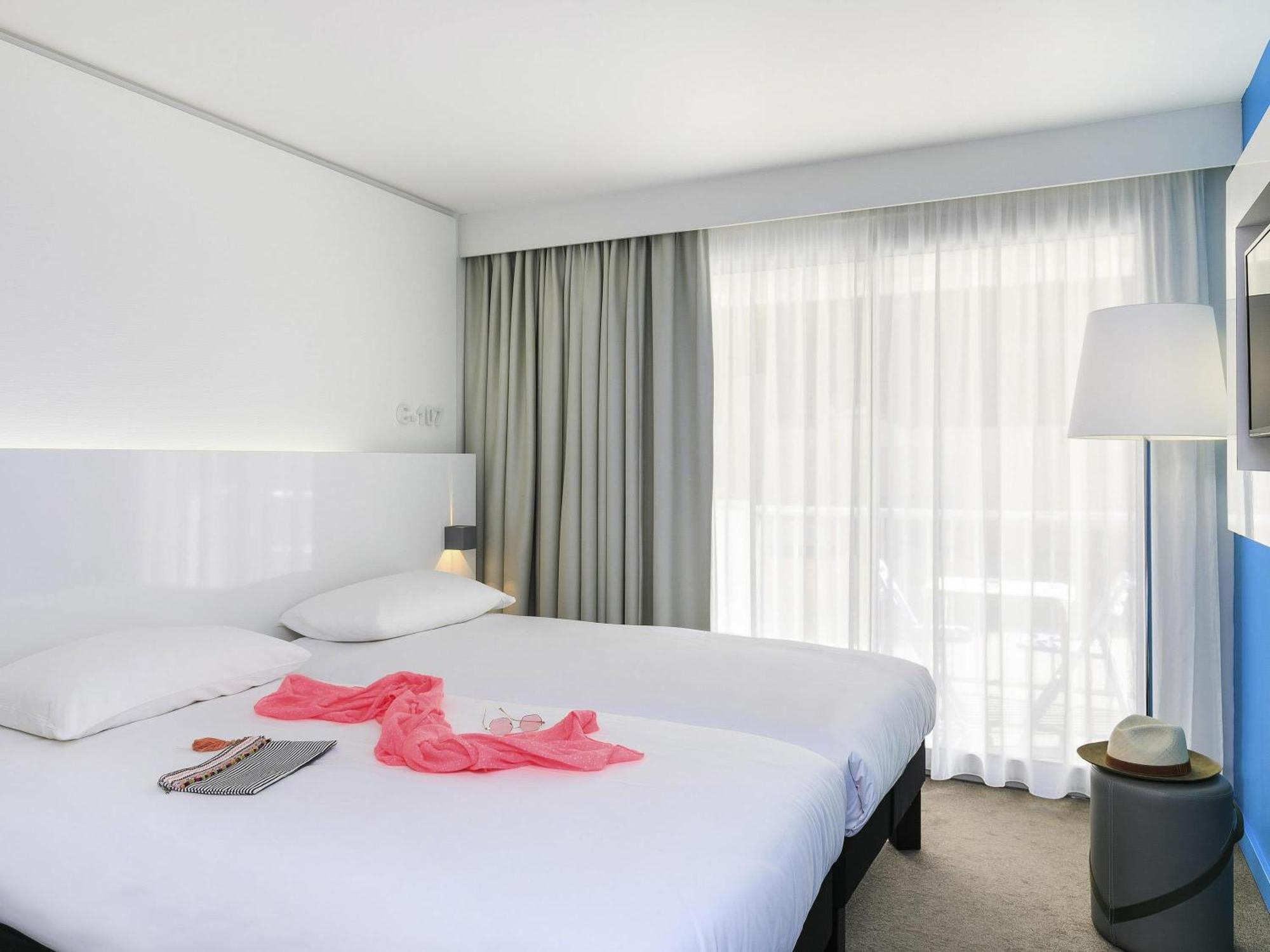 Standard Twin Room Balcony,1704910546:JPEG