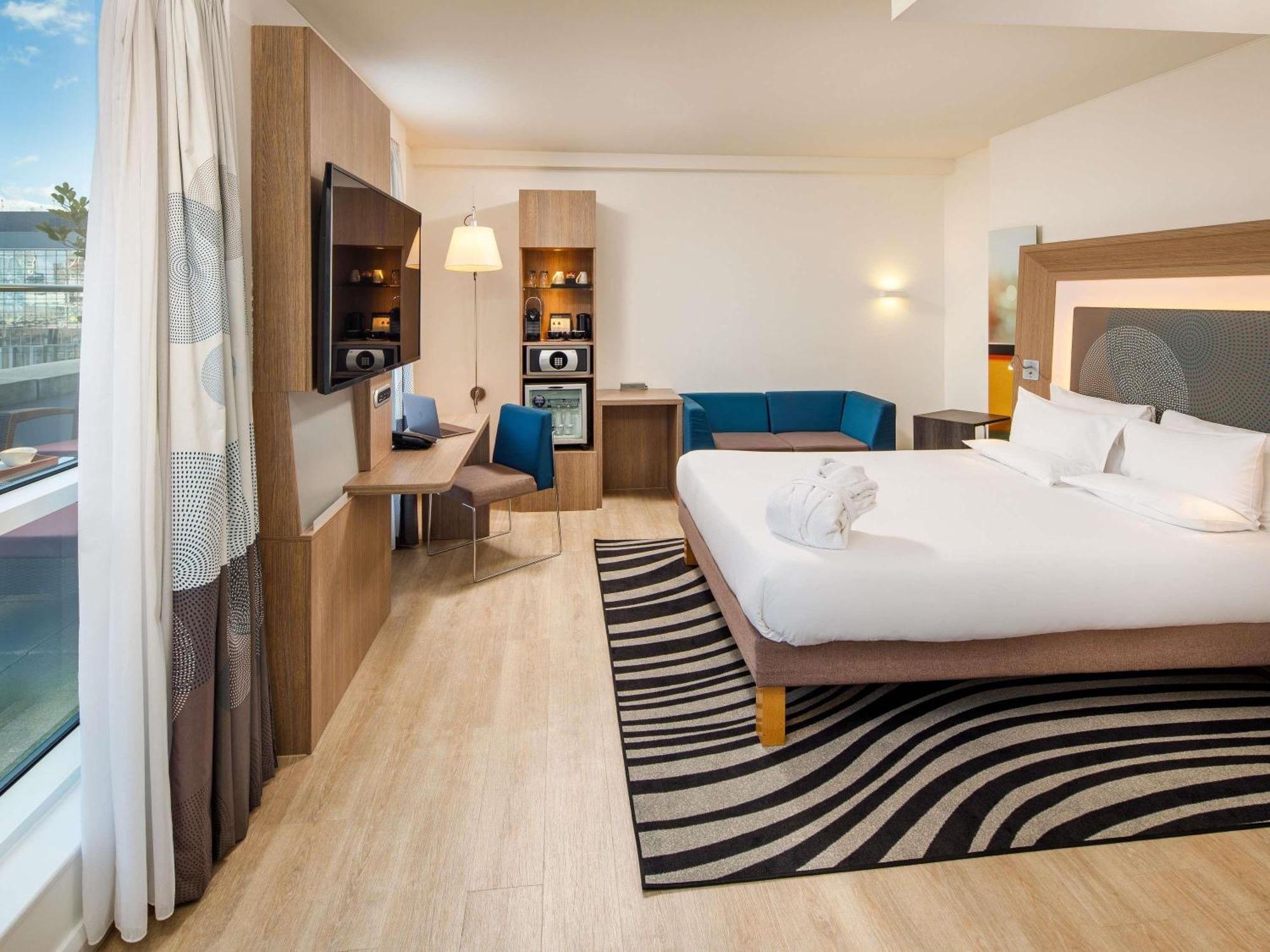 Executive Premium Queen Room Balcony