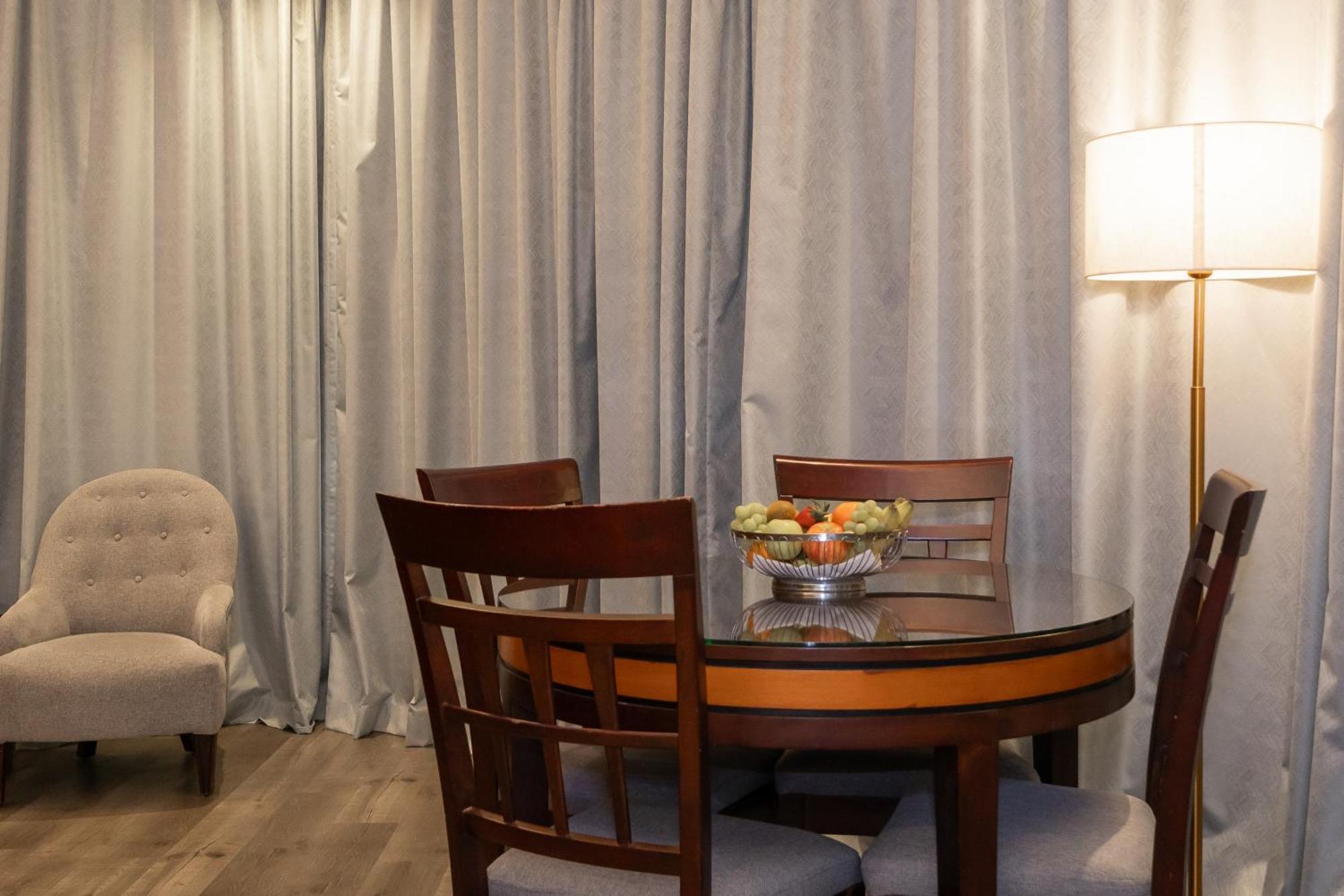 Suite med king-size-seng – røykfri