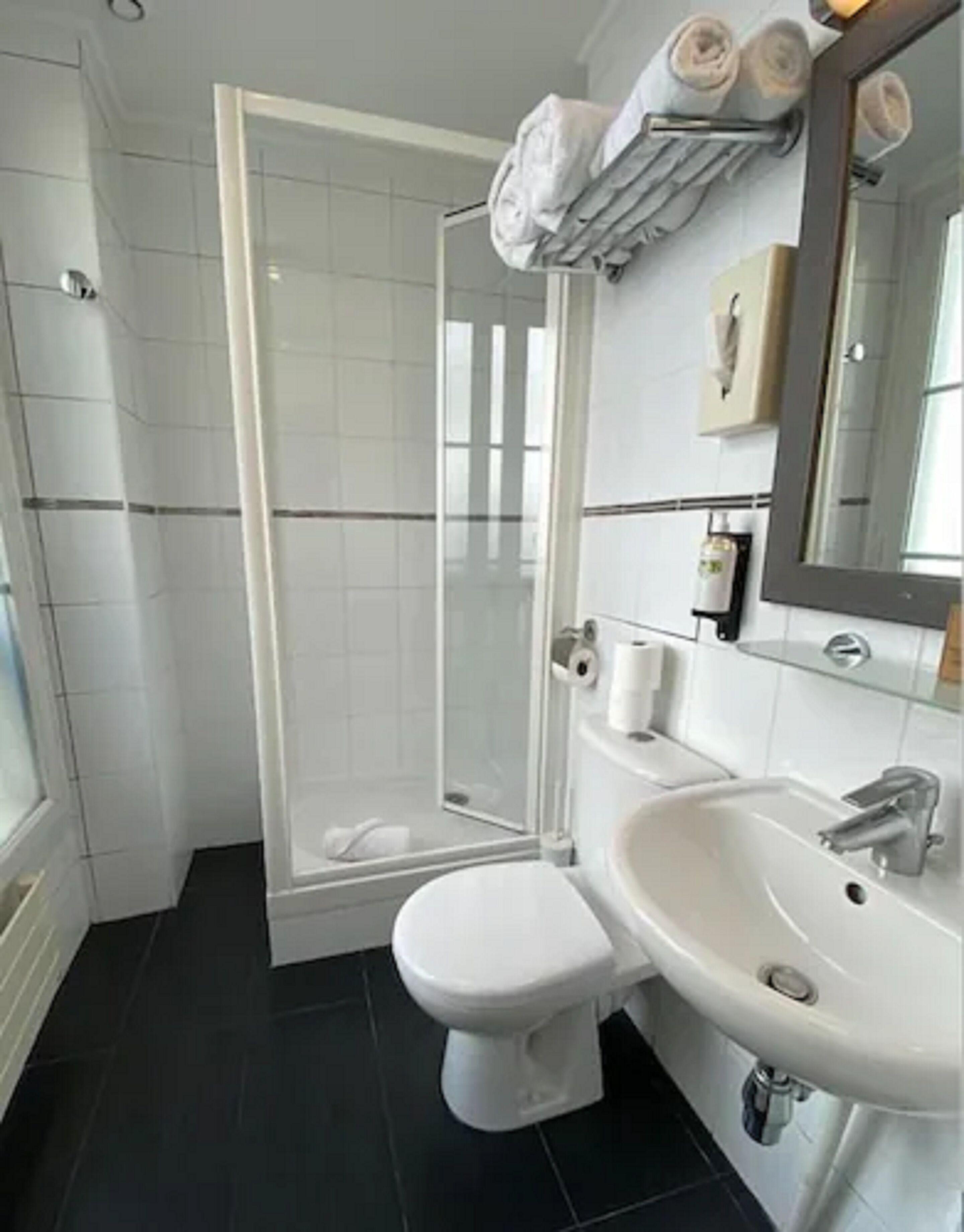 Deluxe Single Room