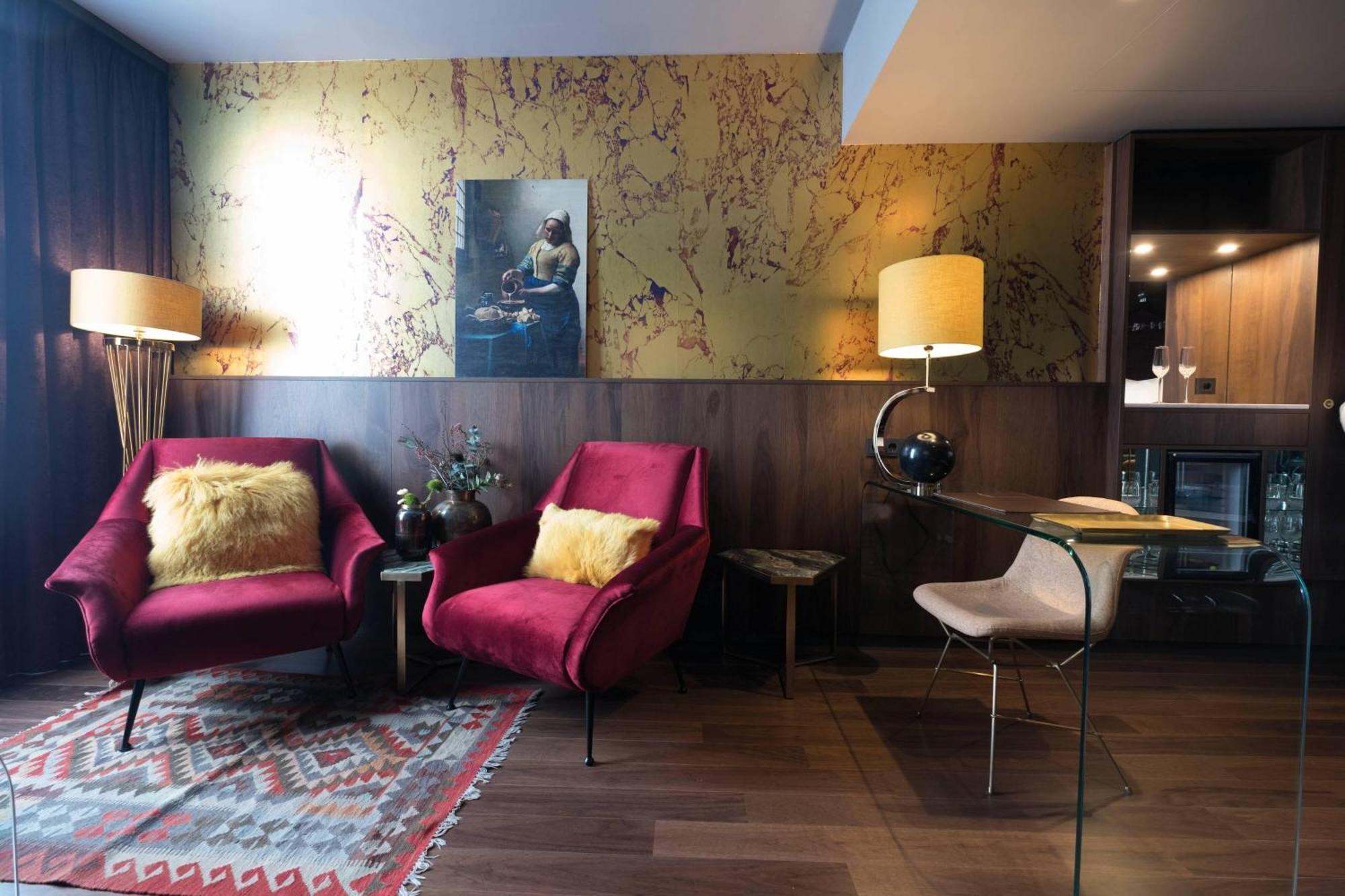 Design King Suite Canal View