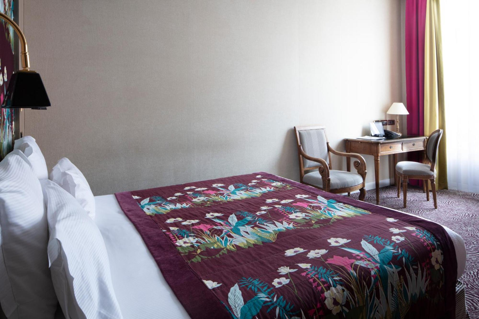 Superior Double Room Garden View