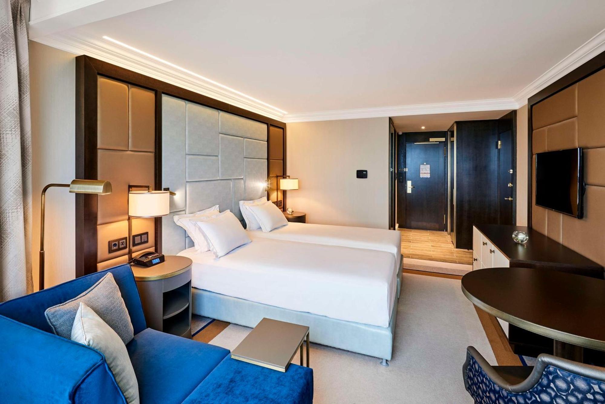Superior Twin Room Danube Room