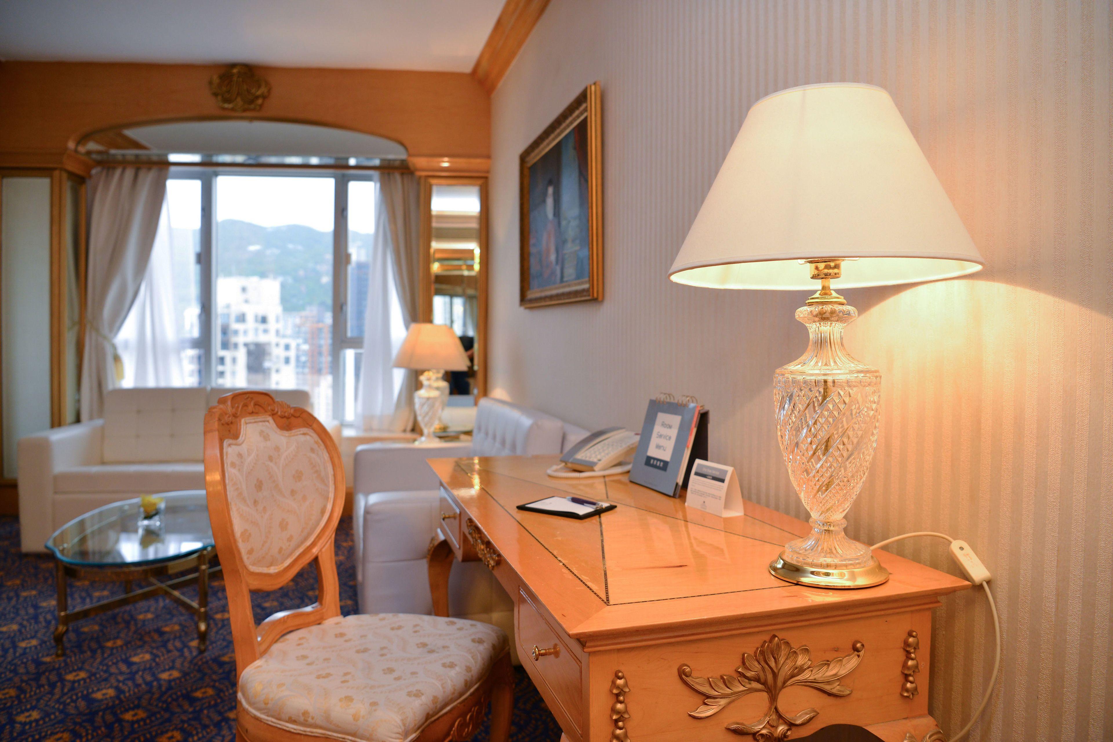 Deluxe Suite