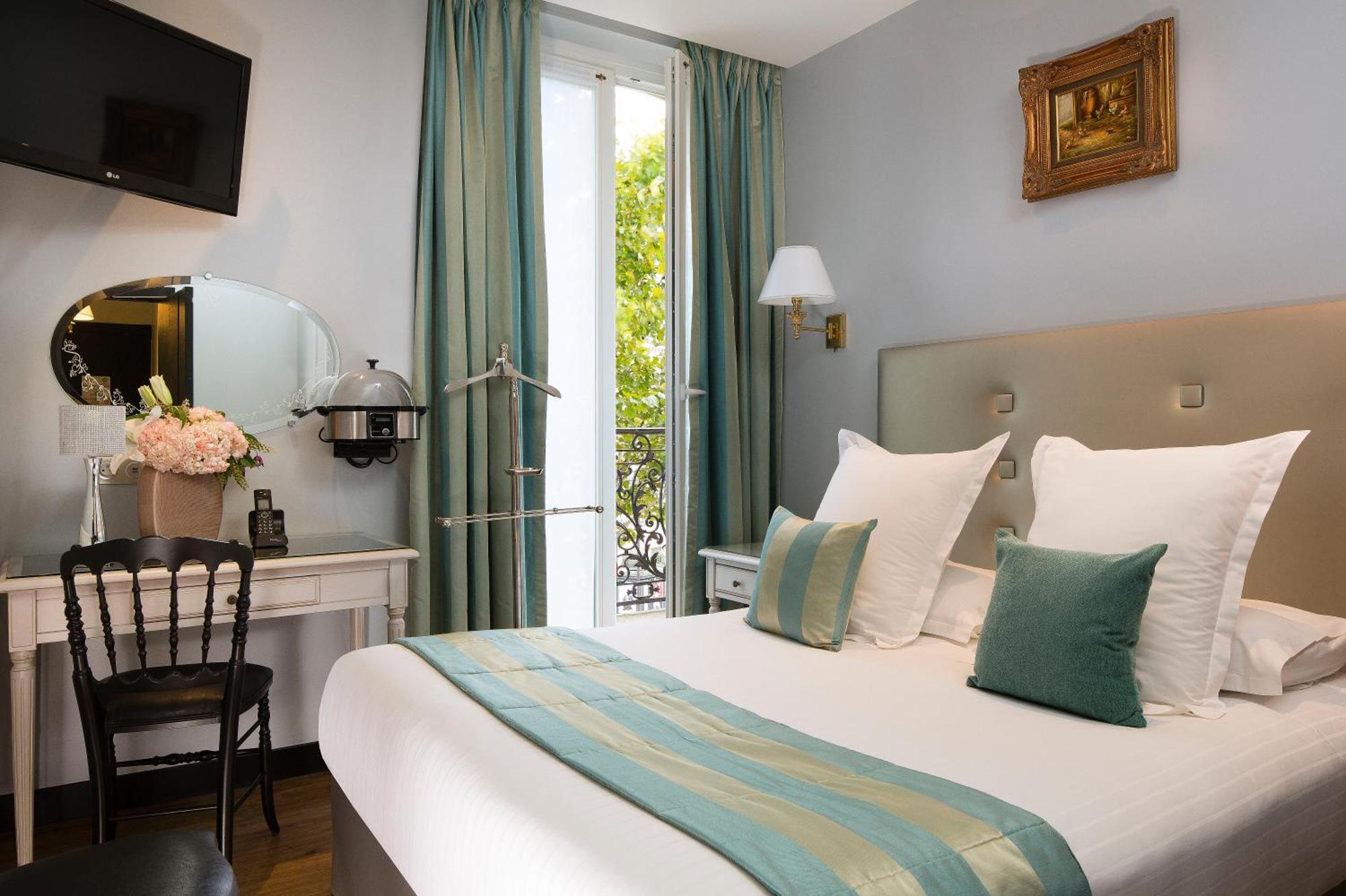 Executive Triple Room