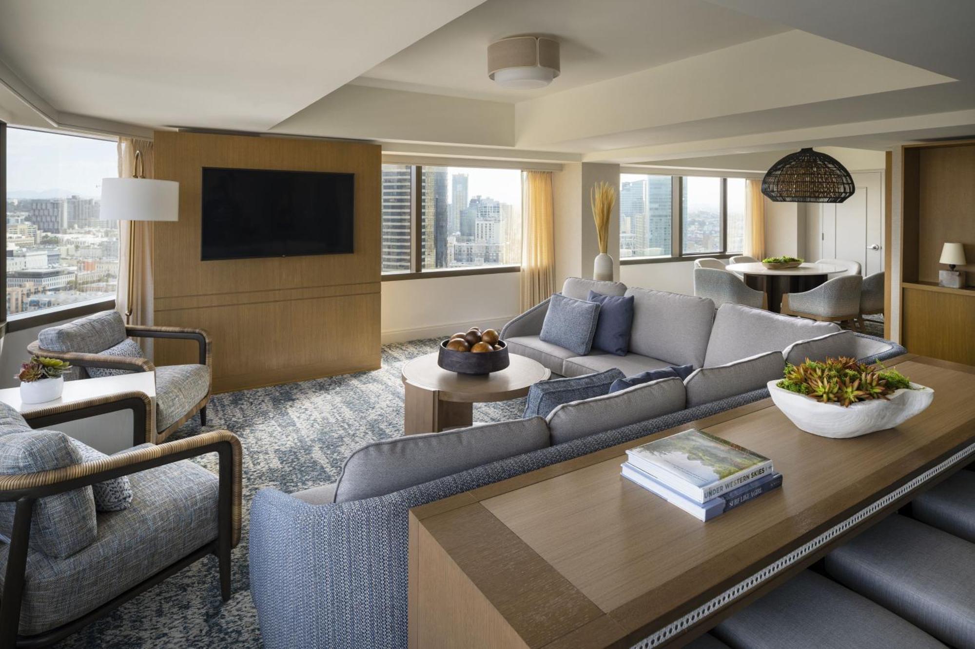 One-Bedroom Admiral King Suite