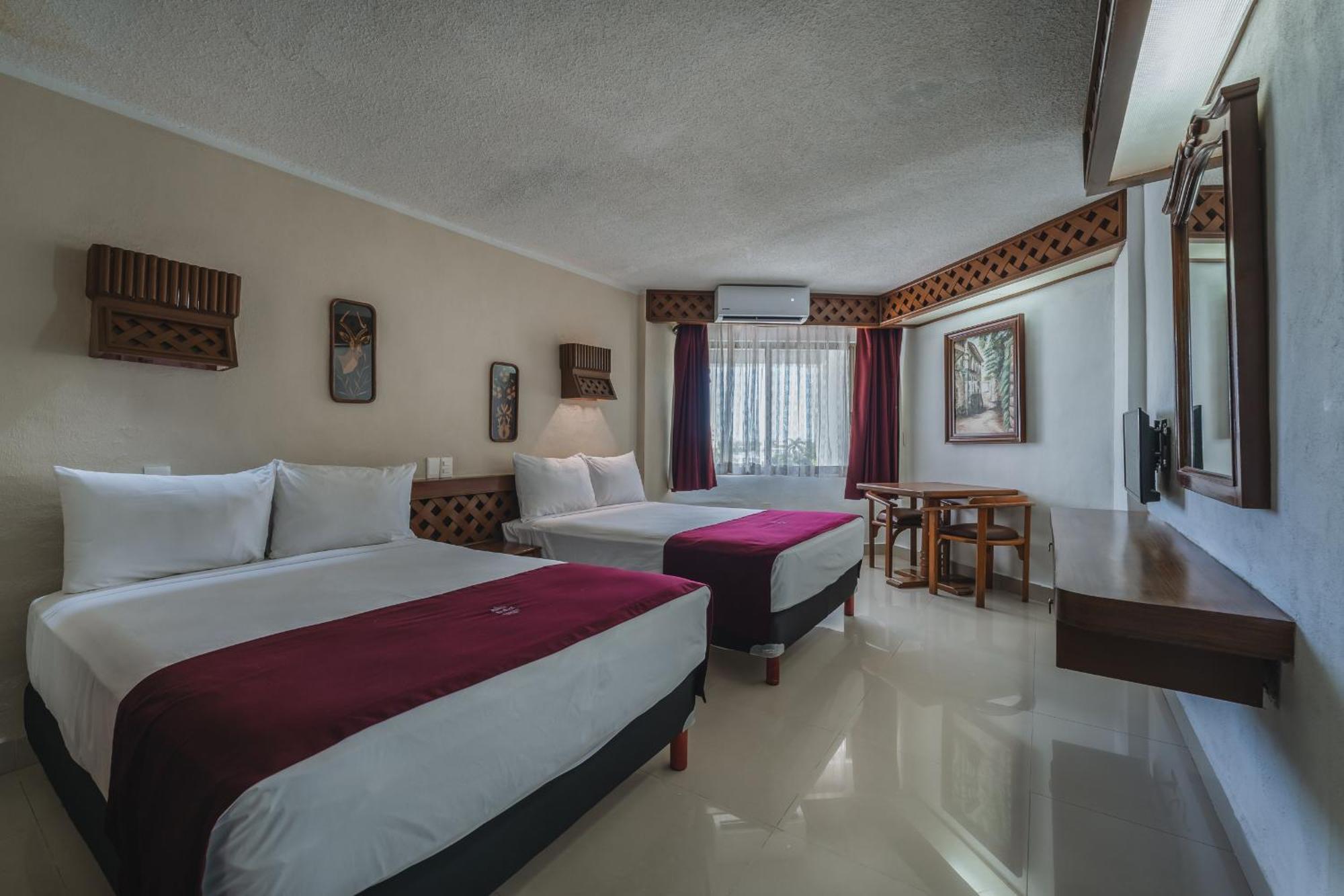 Twin Room,1706785576:JPEG