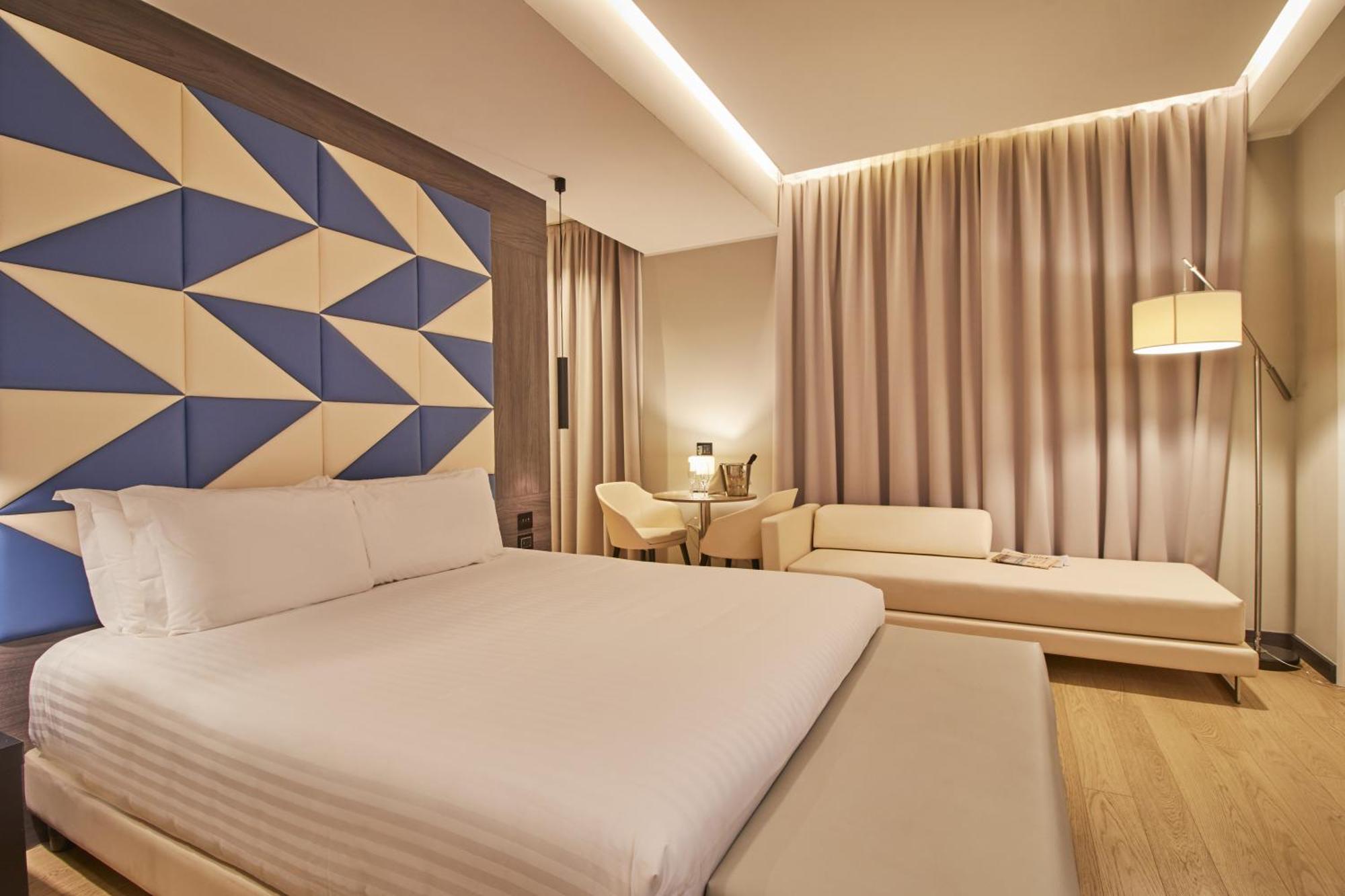 Deluxe Junior Suite