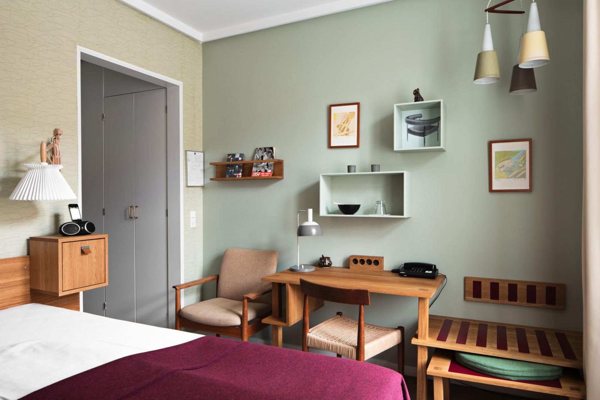 Superior Single Room