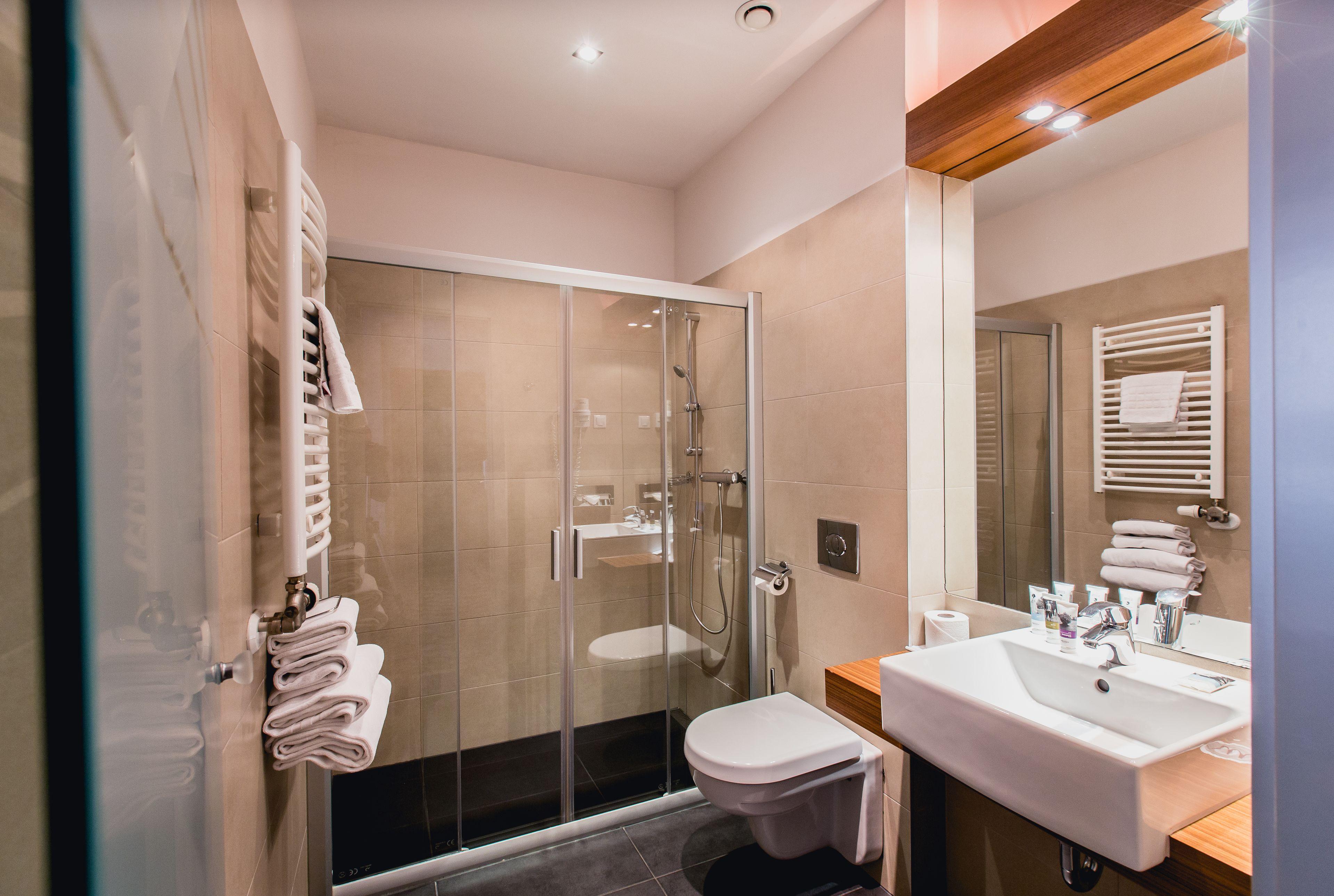 Deluxe Double Room,1709817603:JPEG