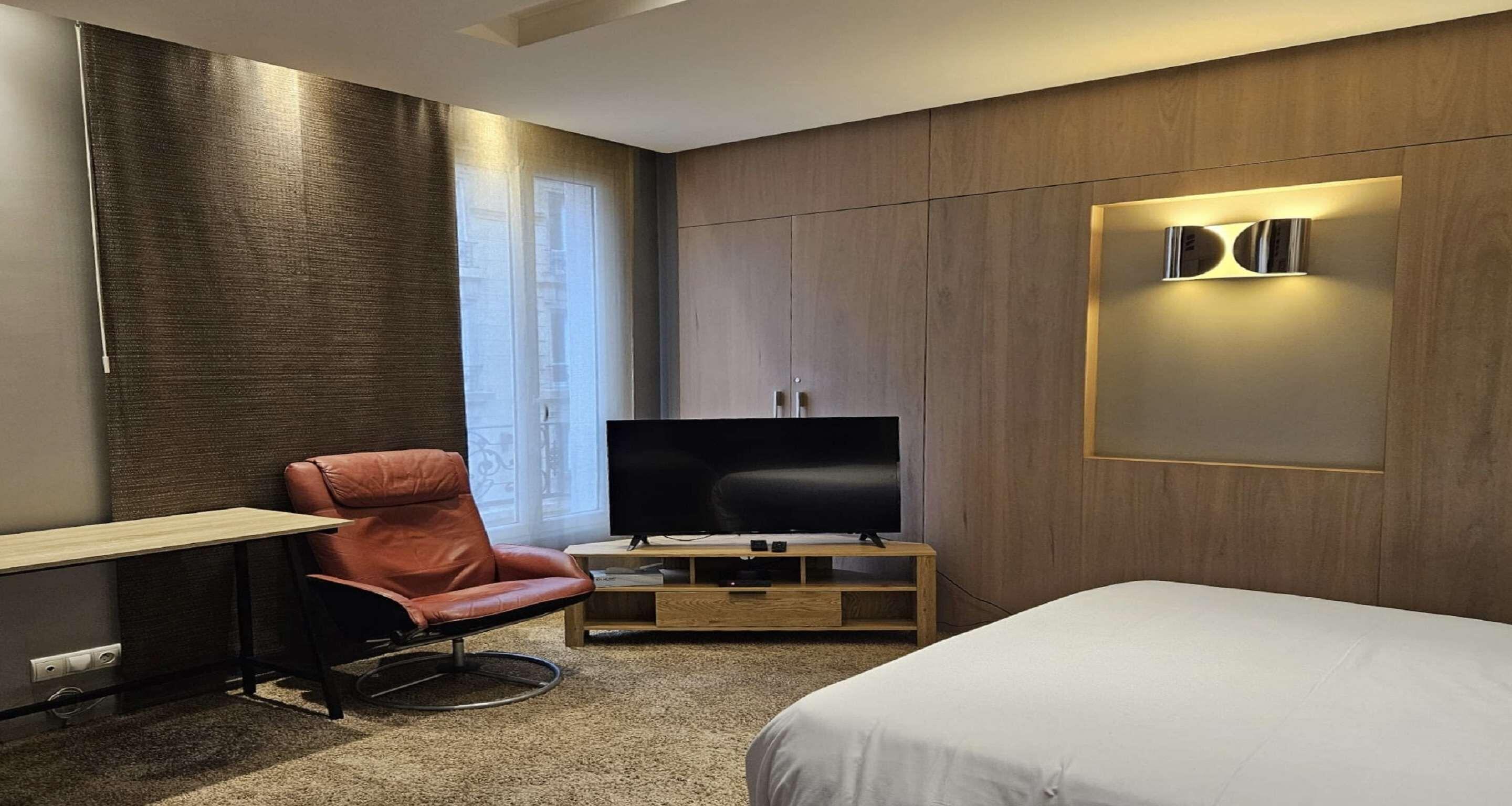 Family King Room Sofa Bed Separate Building