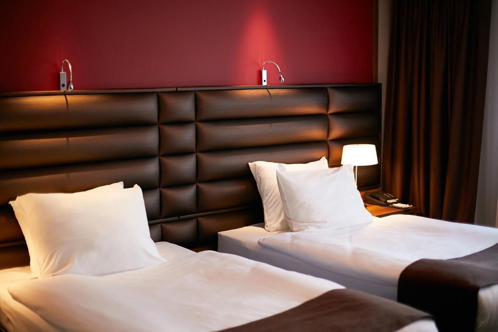 Premium Twin Room Sofa